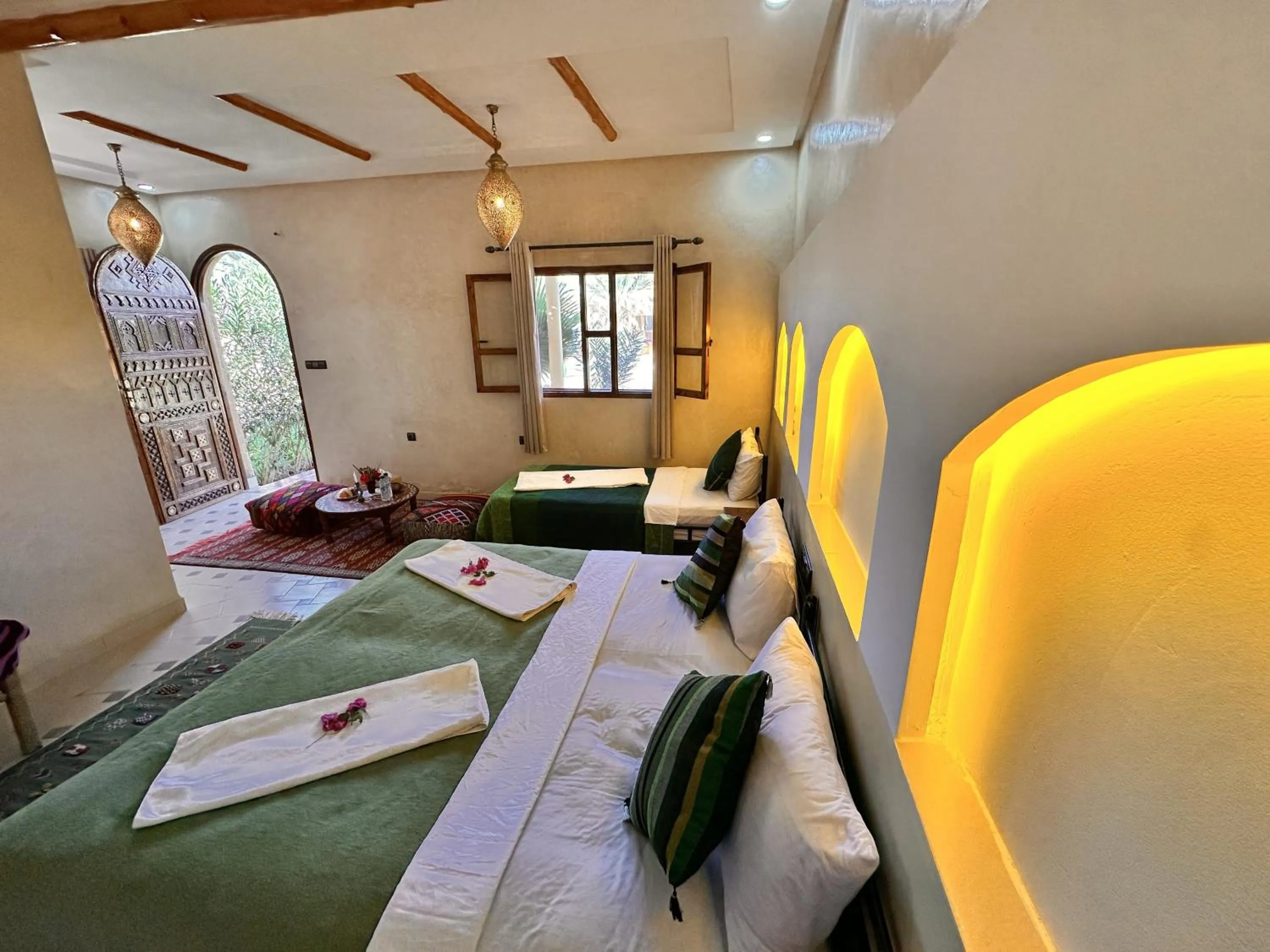 Bed in Oasis Tilogui-Luxury Hotel Restaurant and Desert Excursions In Zagora