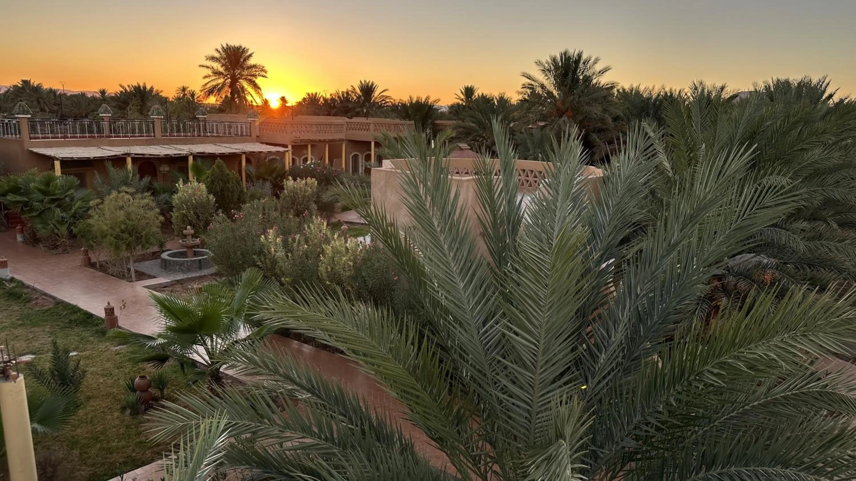 Day in Oasis Tilogui-Luxury Hotel Restaurant and Desert Excursions In Zagora