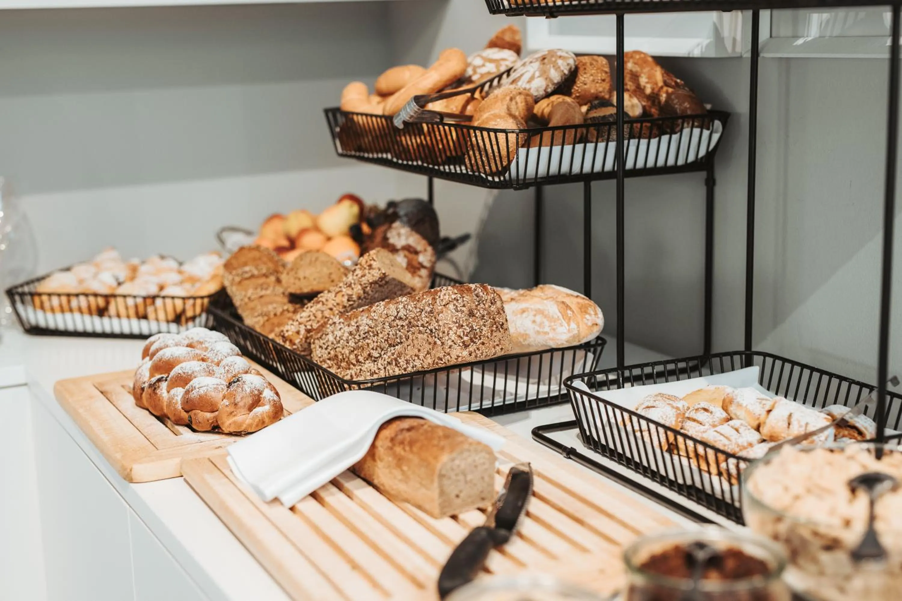 Breakfast in Seehotel Dr. Jilly