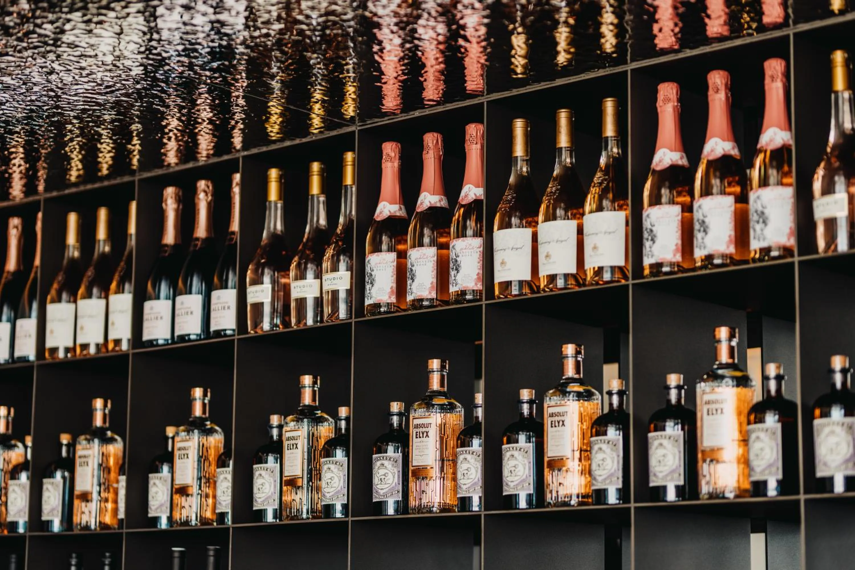 Lounge or bar in Seehotel Dr. Jilly