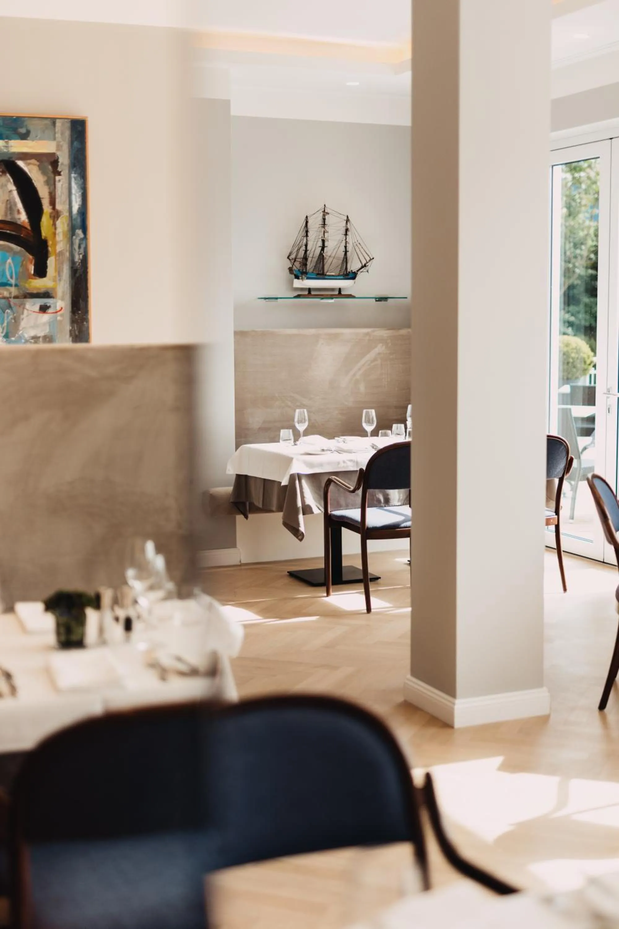 Restaurant/places to eat in Seehotel Dr. Jilly