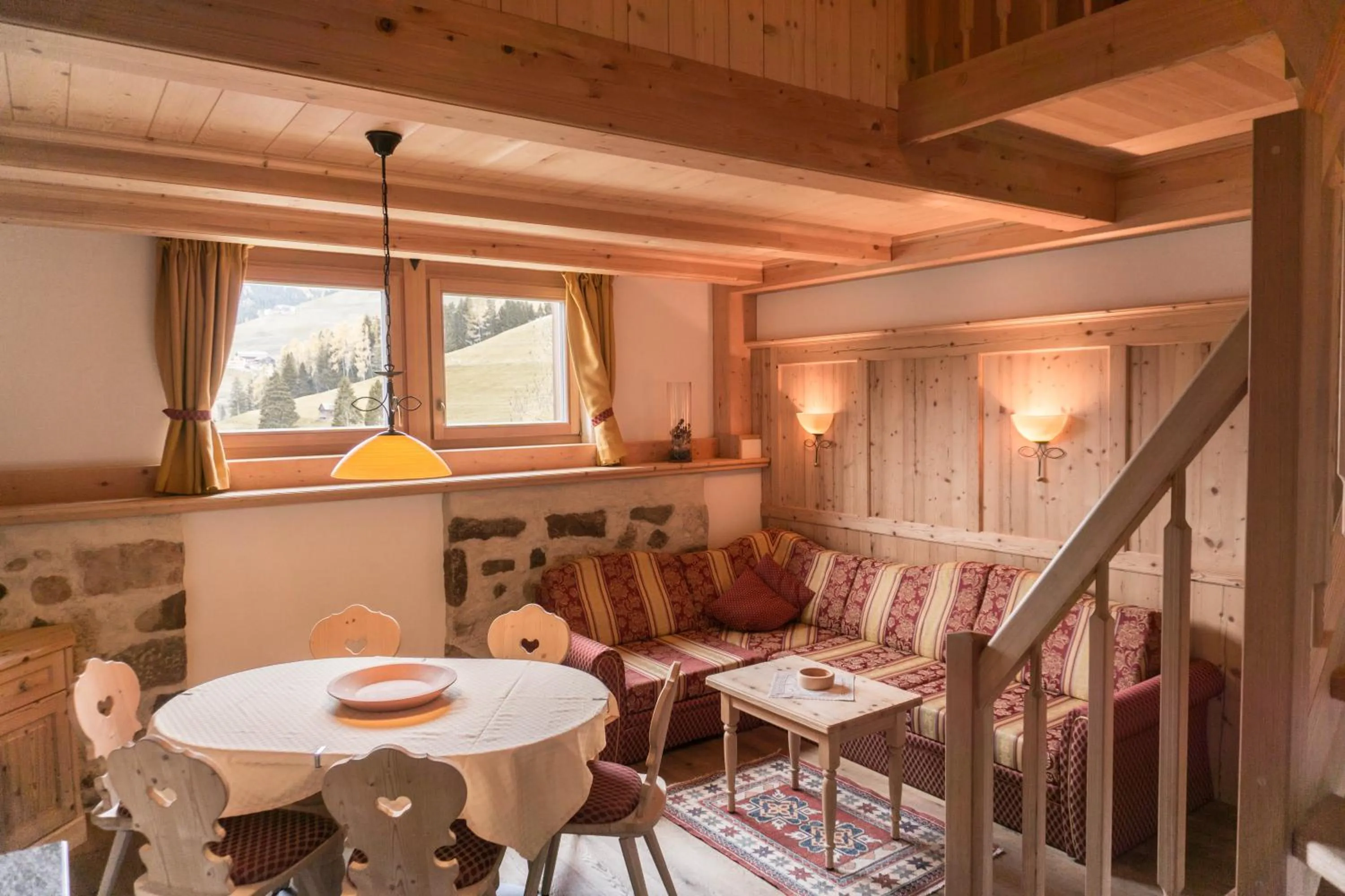 Photo of the whole room in B&B Ciastel