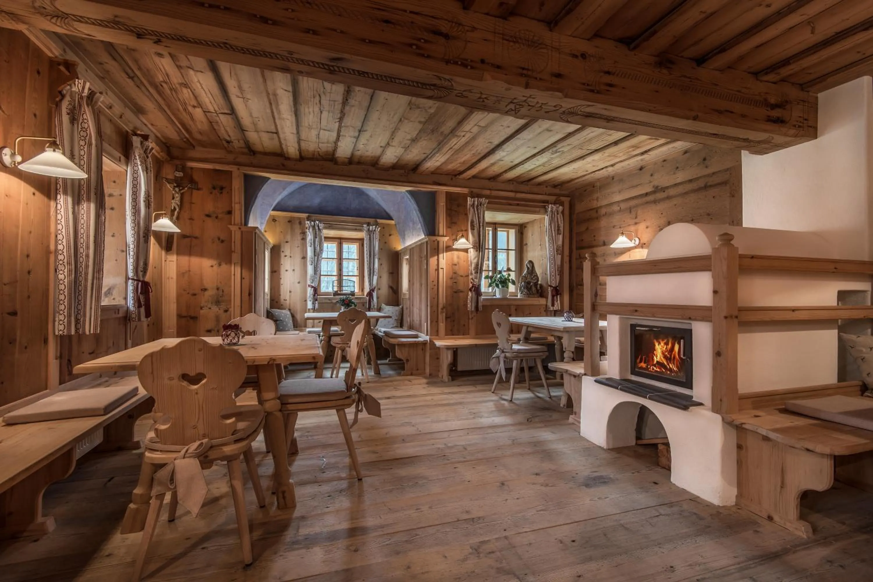 Restaurant/places to eat in B&B Ciastel