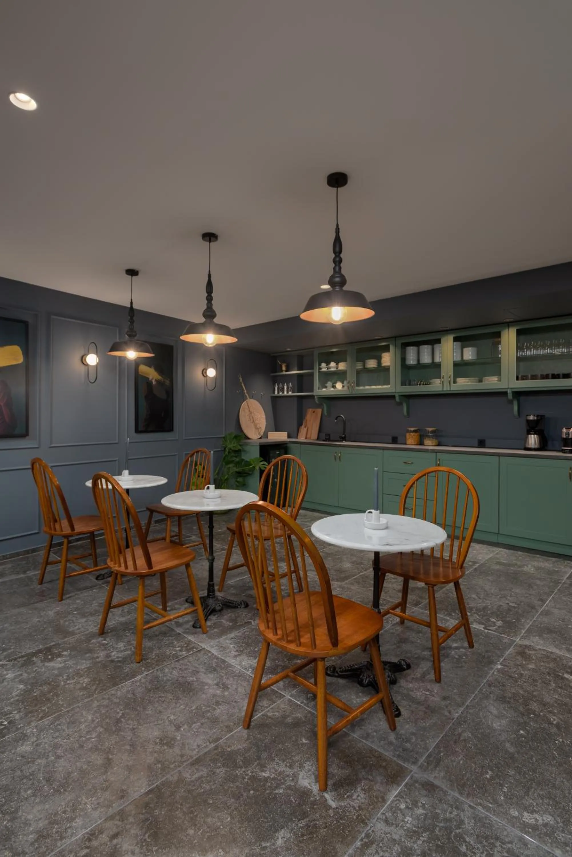 Restaurant/places to eat in NAIADES the residence ioannina castle