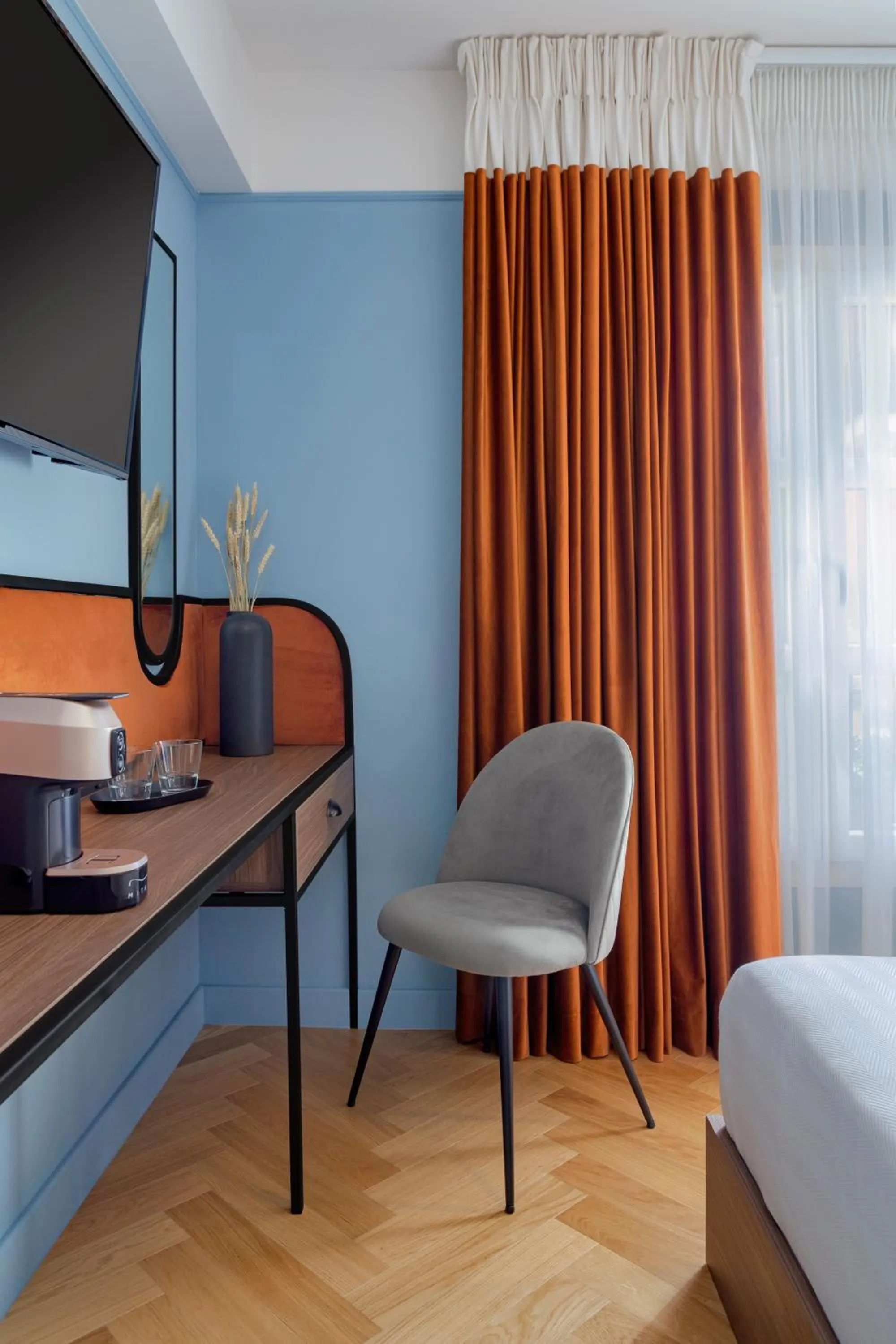 Coffee/tea facilities, Bed in NAIADES the residence ioannina castle