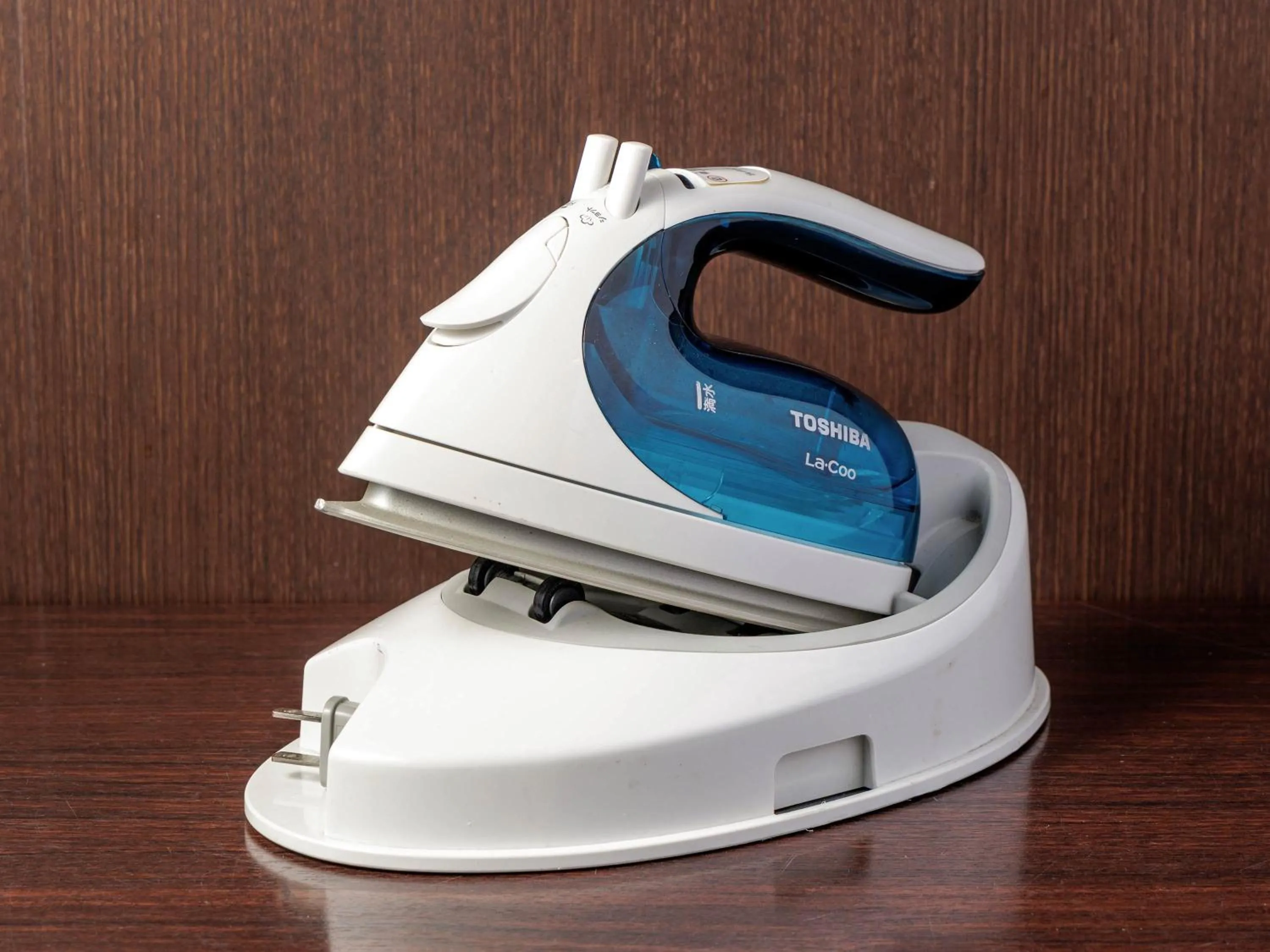 flat iron in Nishitetsu Inn Kochi Harimayabashi