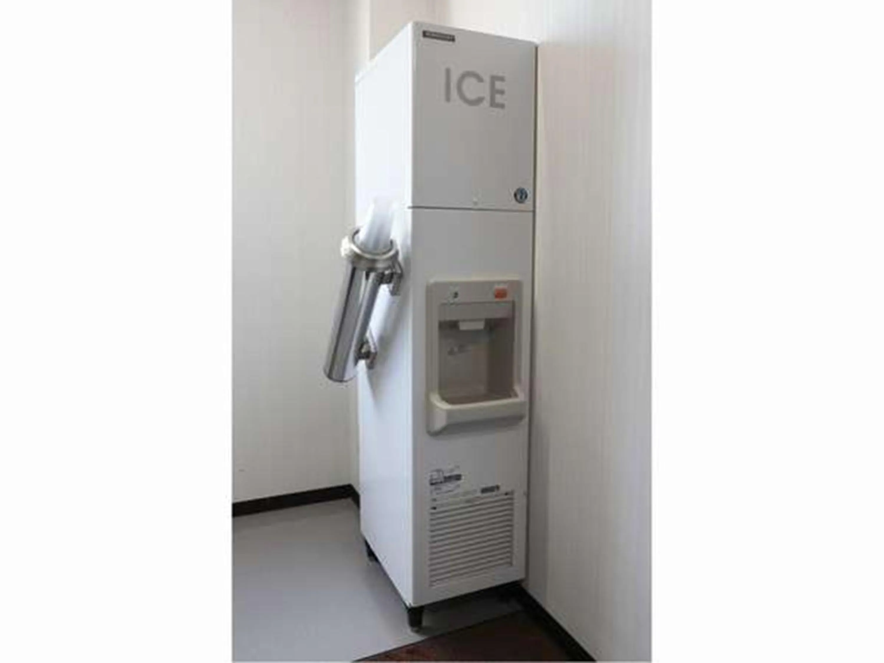 Area and facilities in Nishitetsu Inn Kochi Harimayabashi