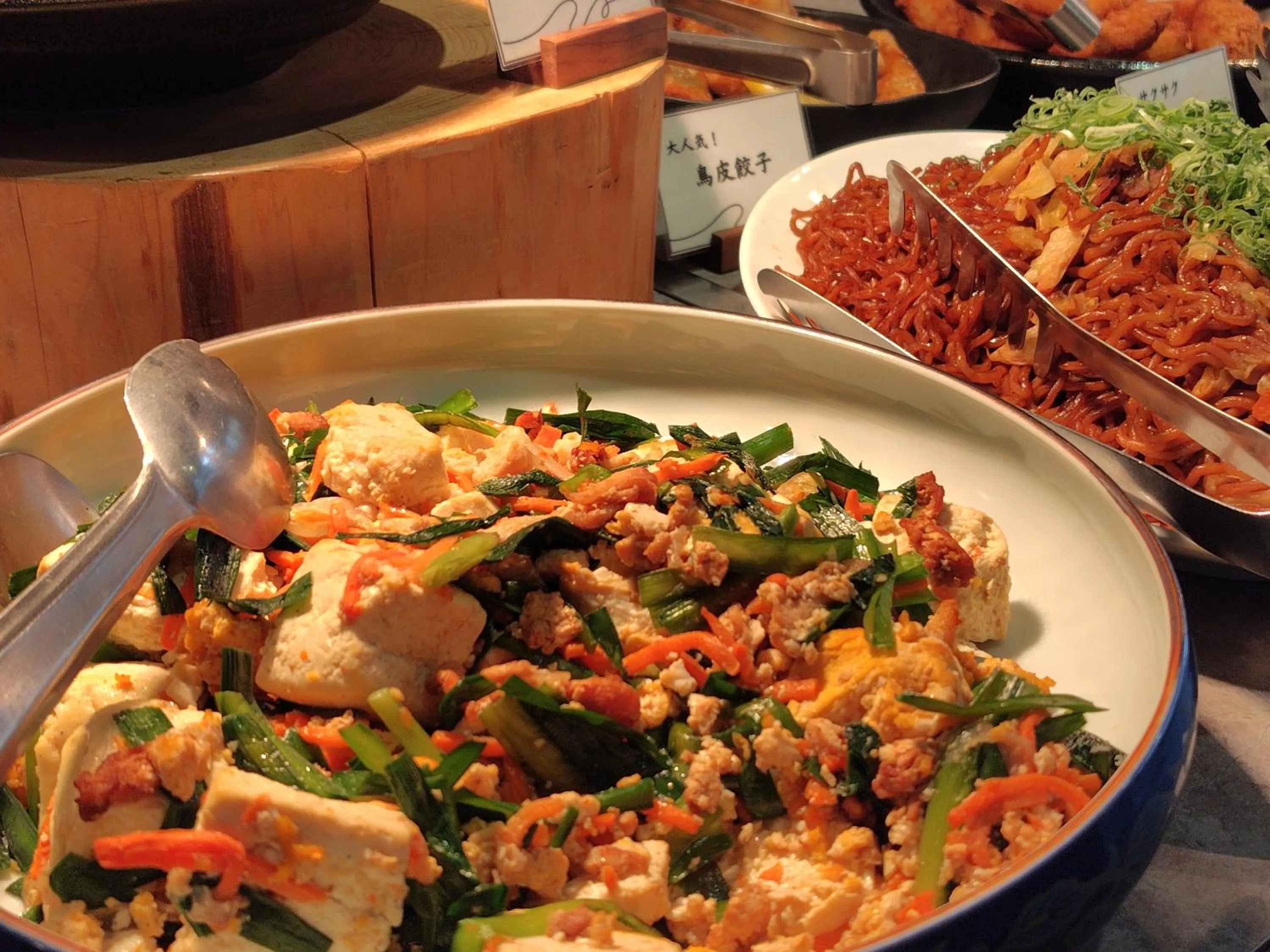 Restaurant/places to eat in Nishitetsu Inn Kochi Harimayabashi