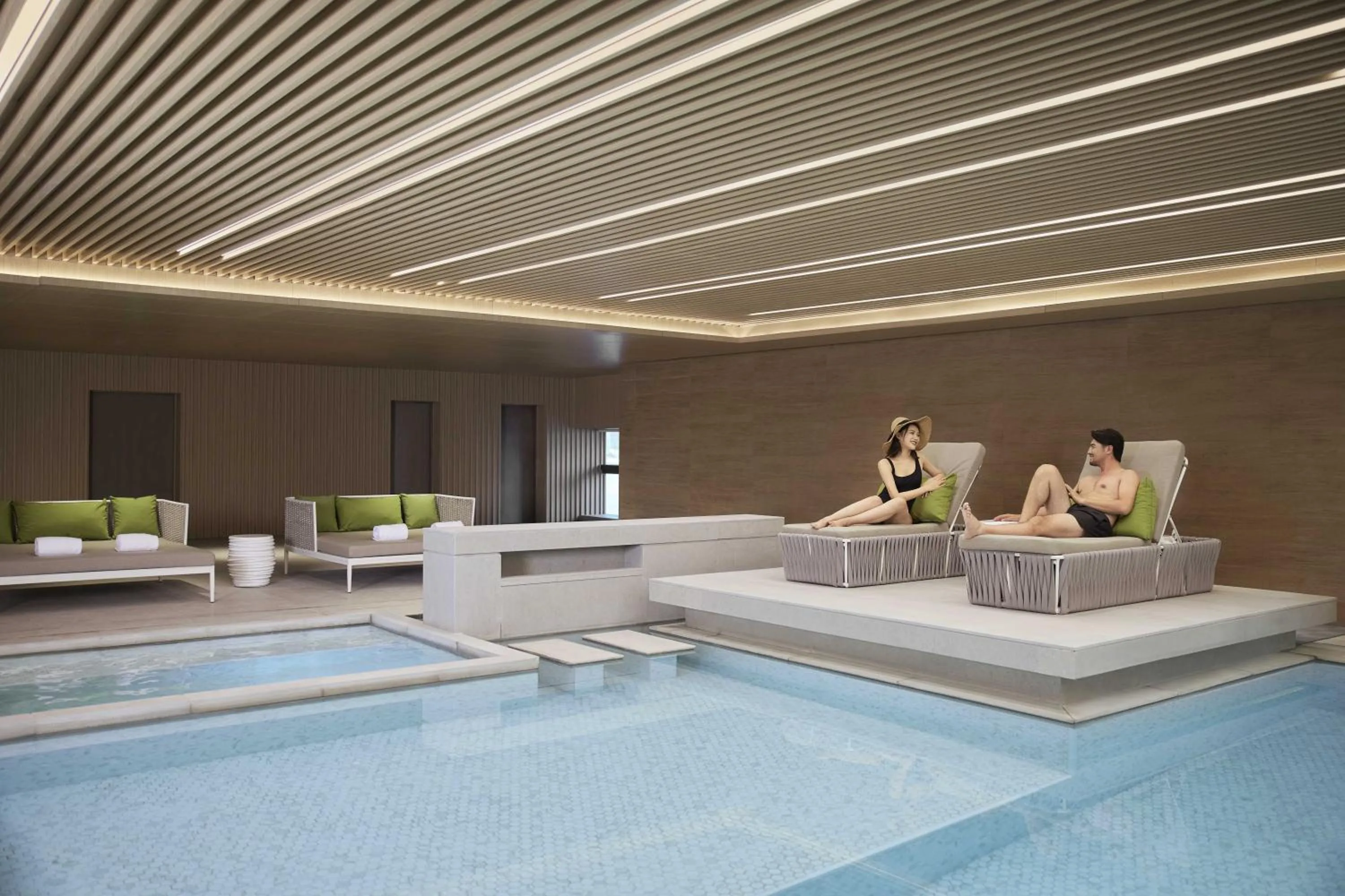 Swimming pool in Wenzhou Marriott Hotel