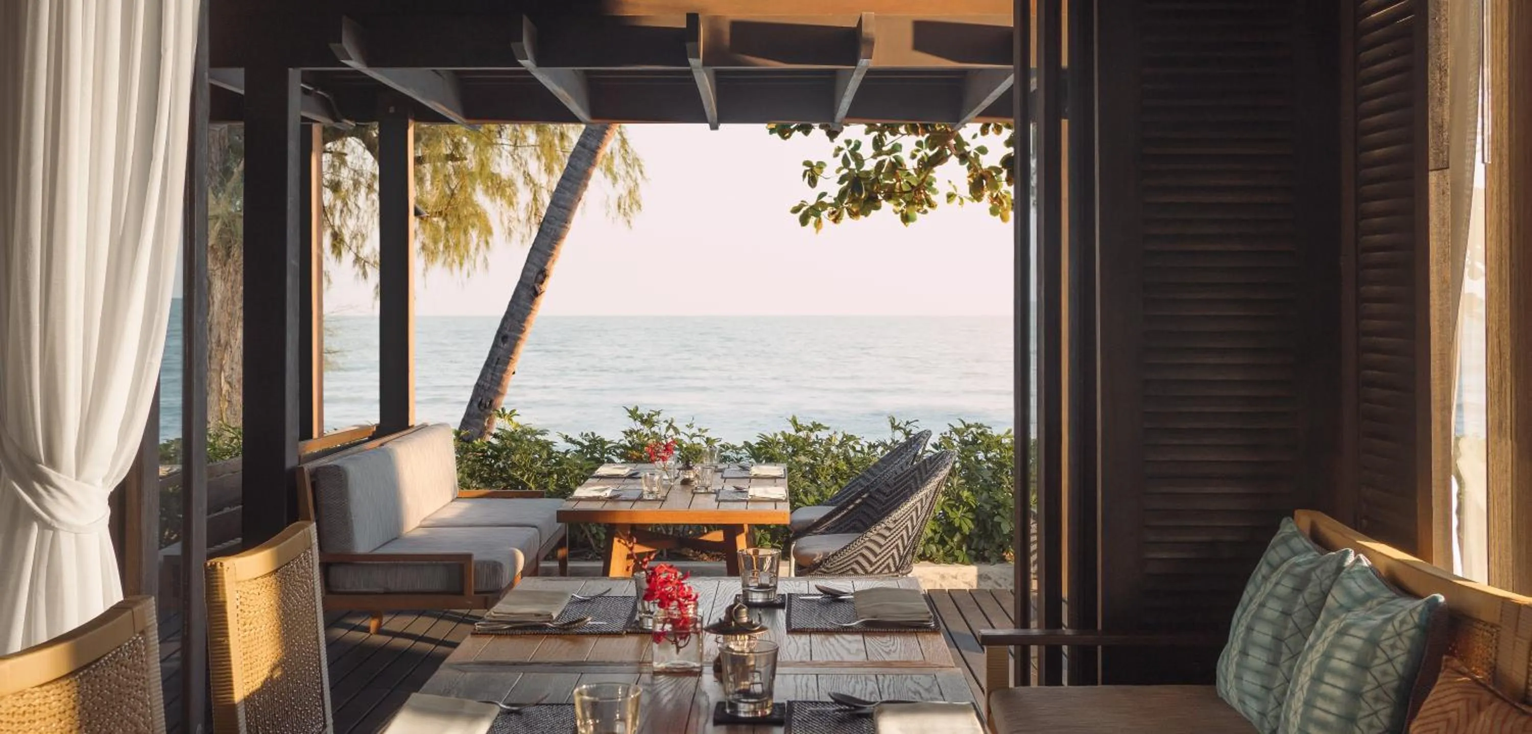 Restaurant/places to eat in Kimpton Kitalay Samui by IHG