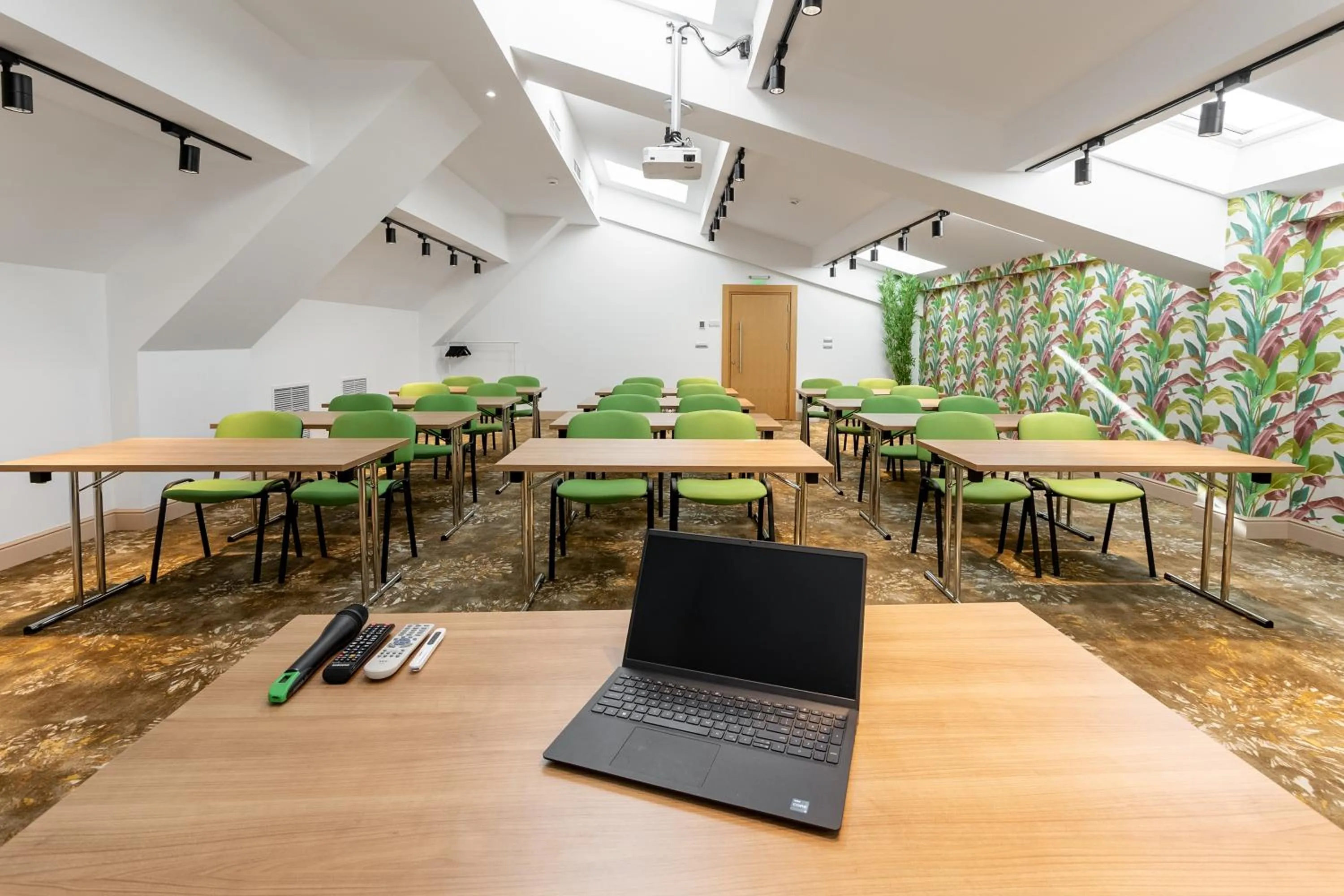 Tomis Garden Bucuresti