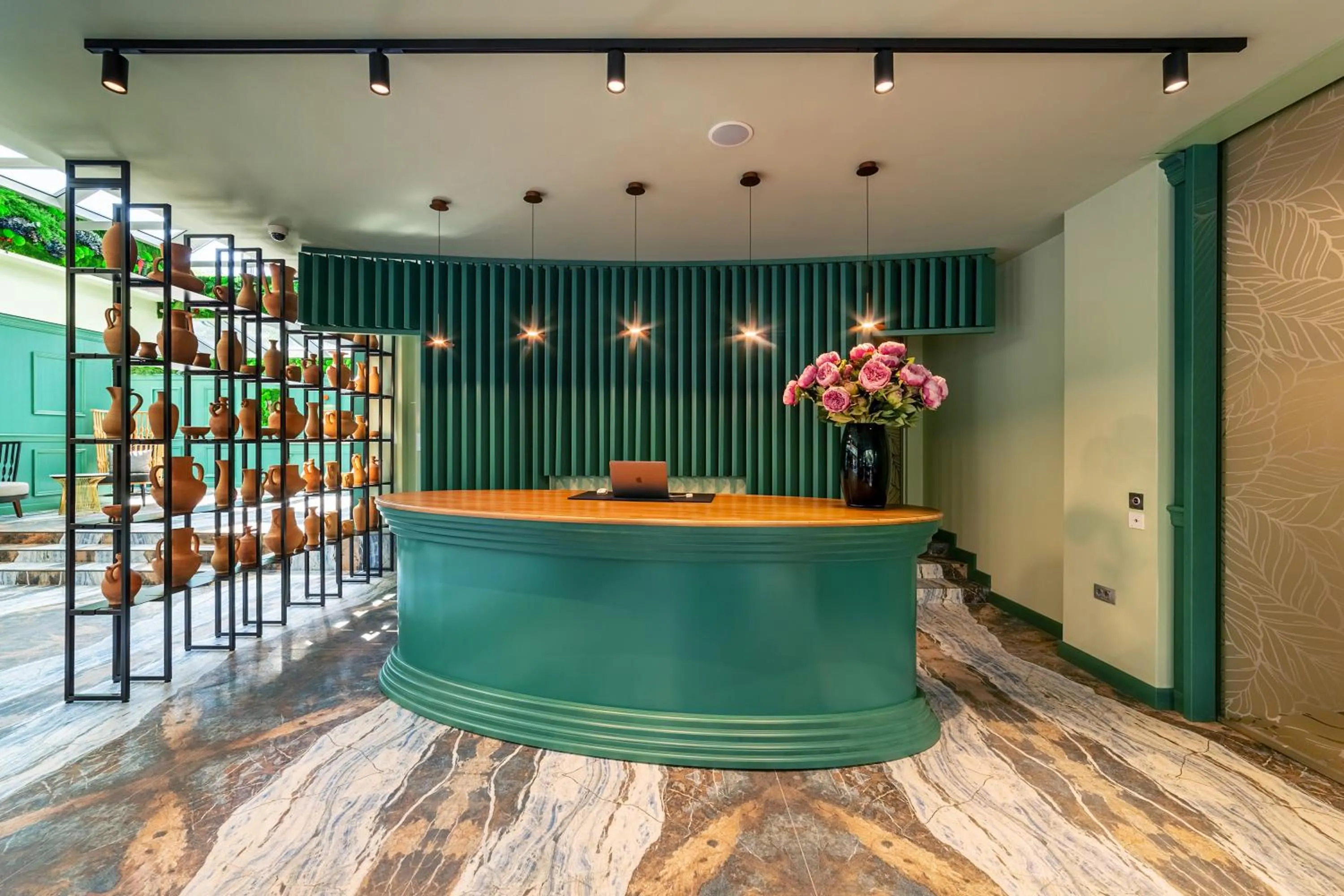 Lobby or reception in Tomis Garden Bucuresti