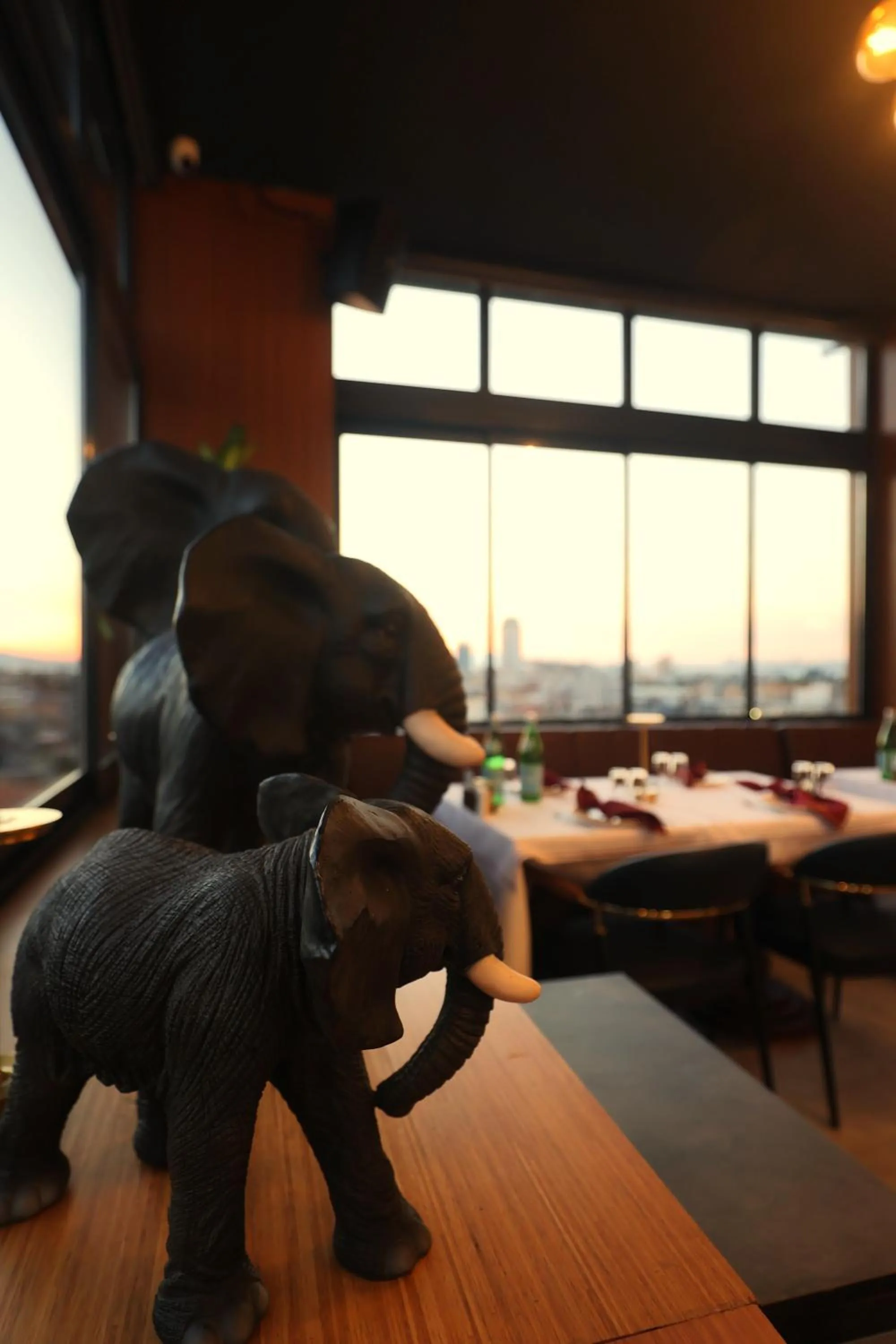 Restaurant/places to eat in Best Western Izmir Hotel