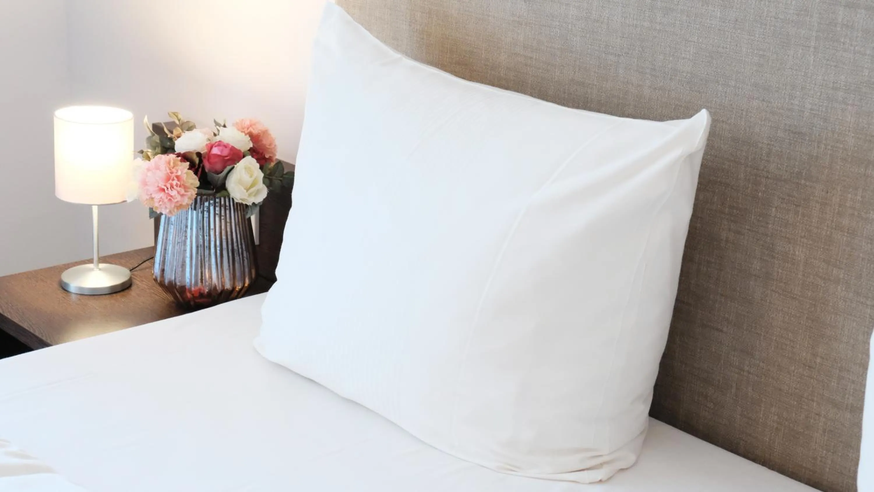 Photo of the whole room, Bed in Hotel Zur Post