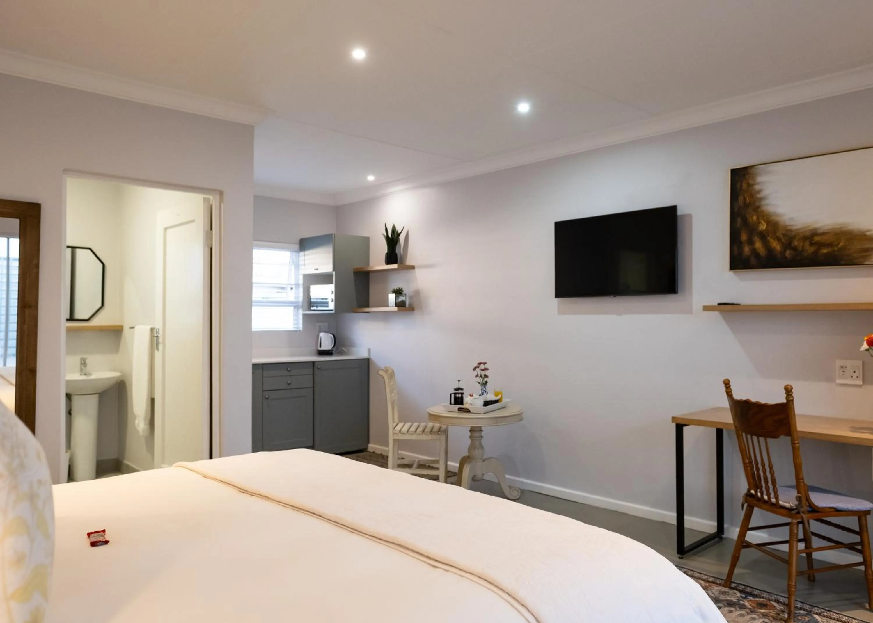 Bed in Devereux Lodge