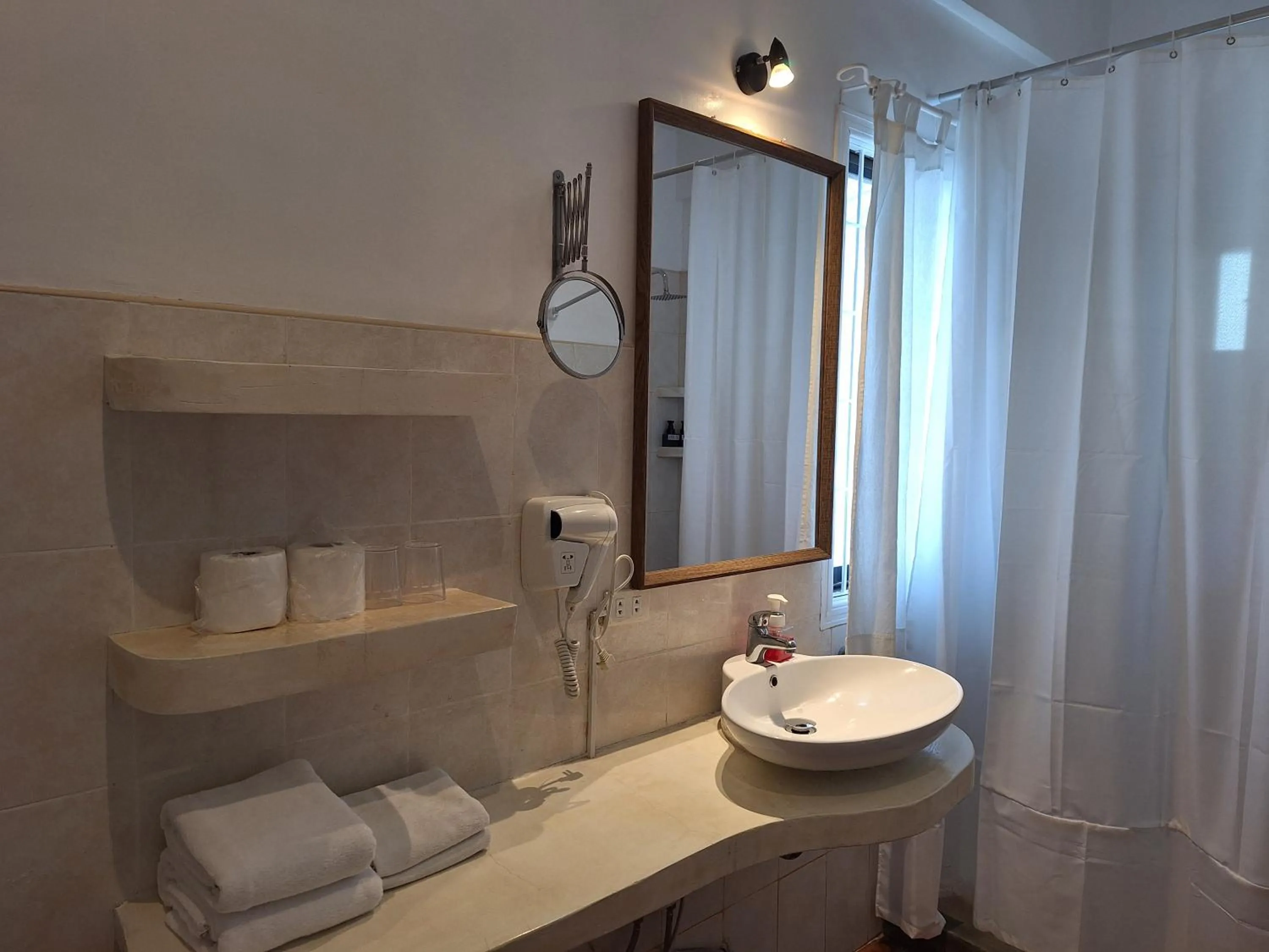 Lanterna Hotel Boracay