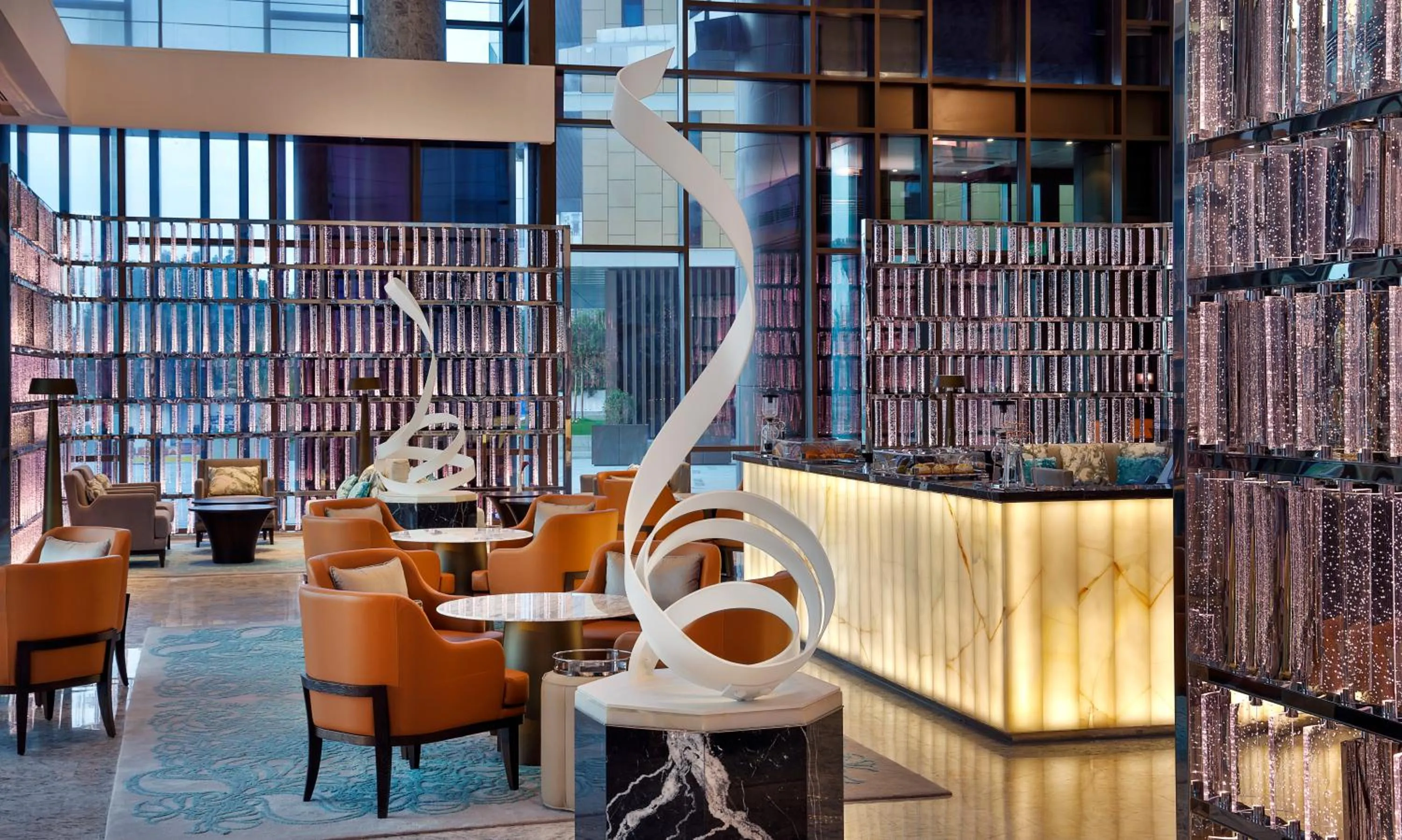 Lounge or bar in Shangri-La Jeddah
