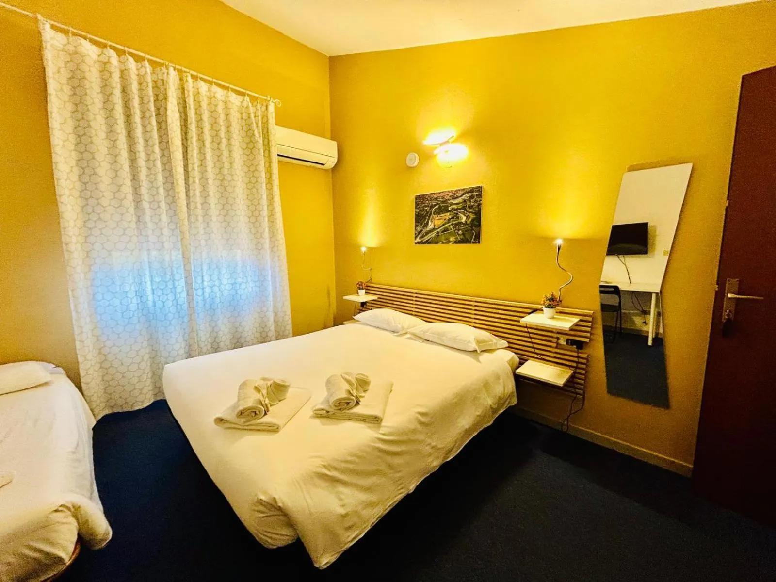 Bedroom, Bed in Smart Hotel Autodromo