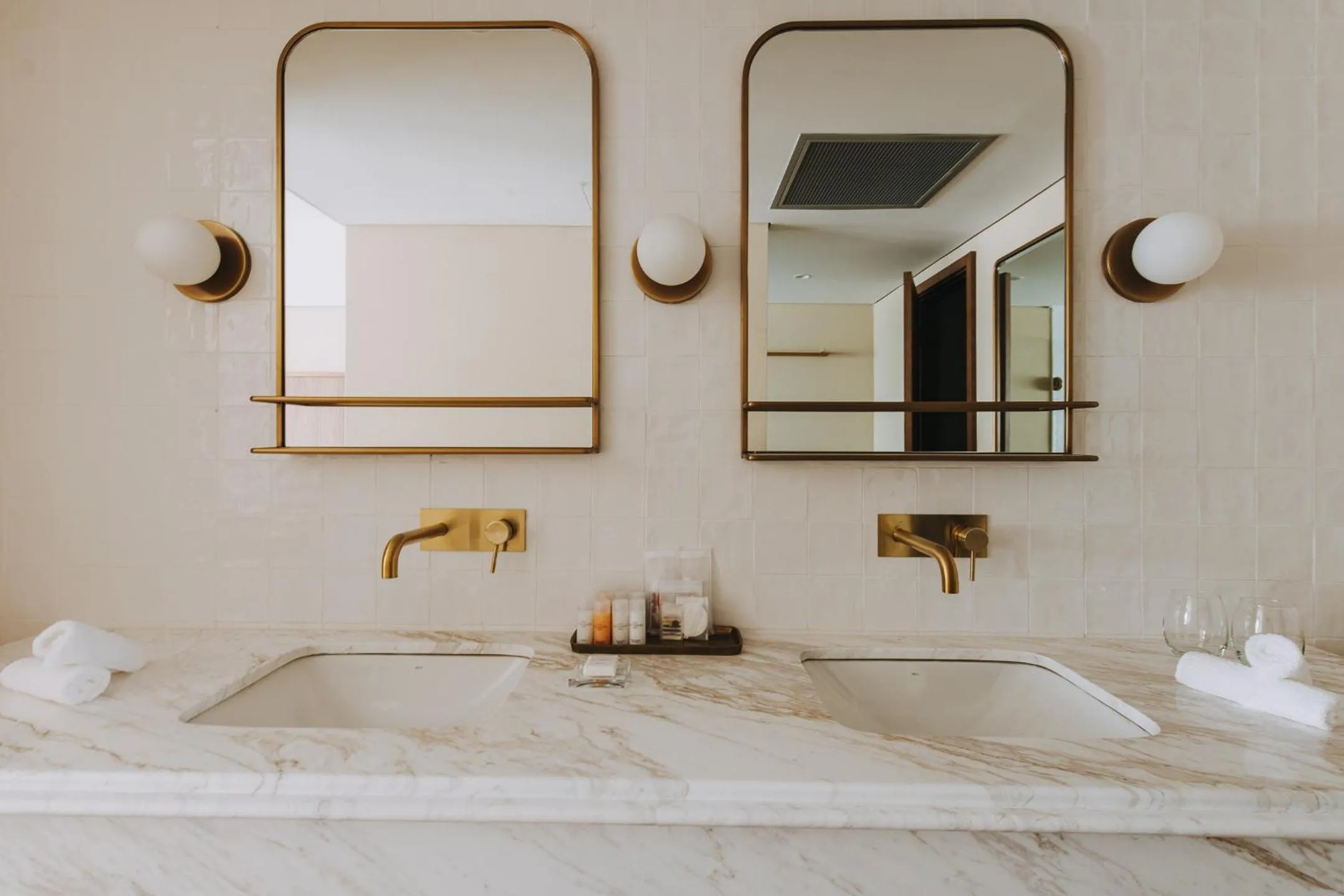 Bathroom in Costanero Hotel Montevideo - MGallery Collection