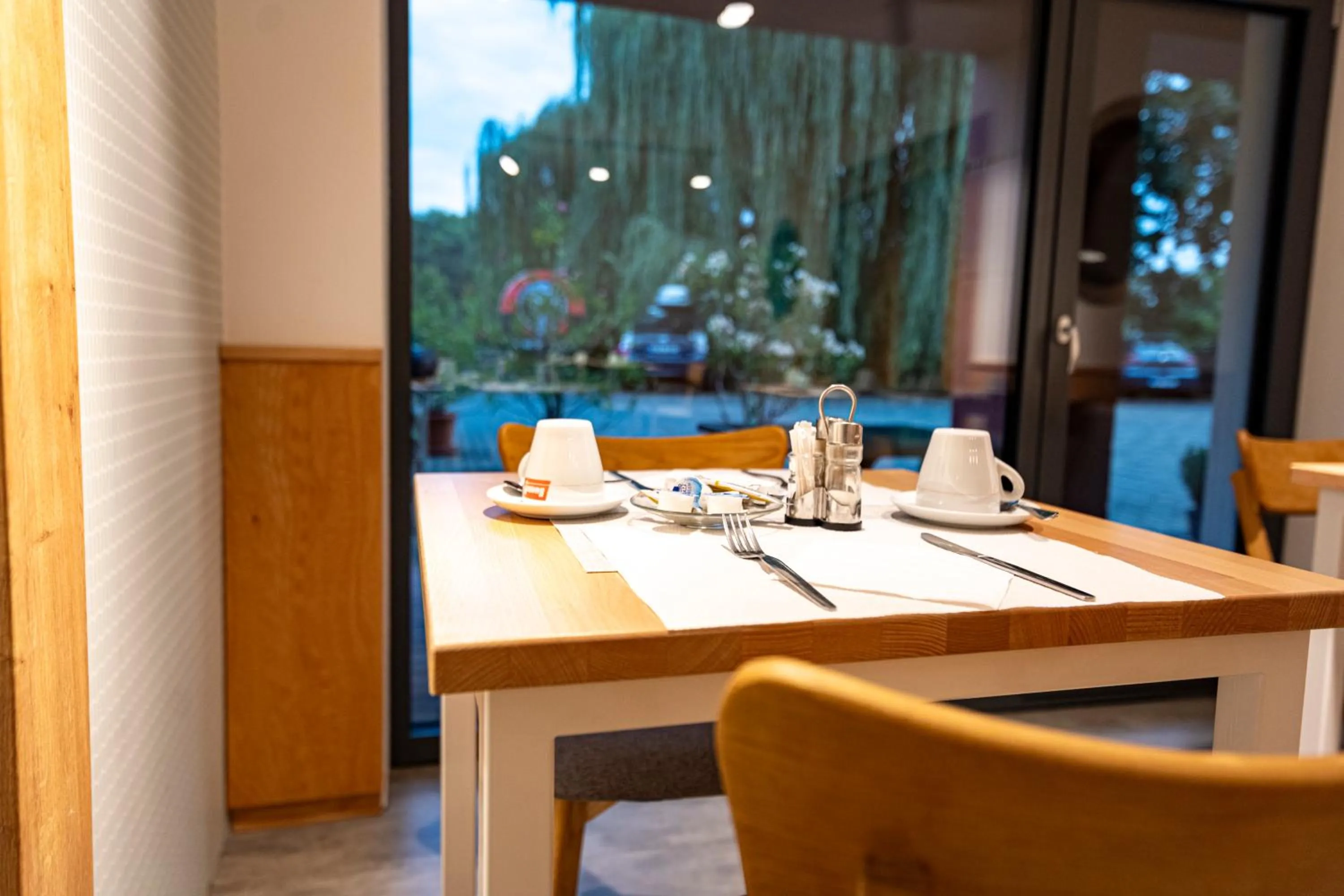 Dining area in Aparthotel Faust