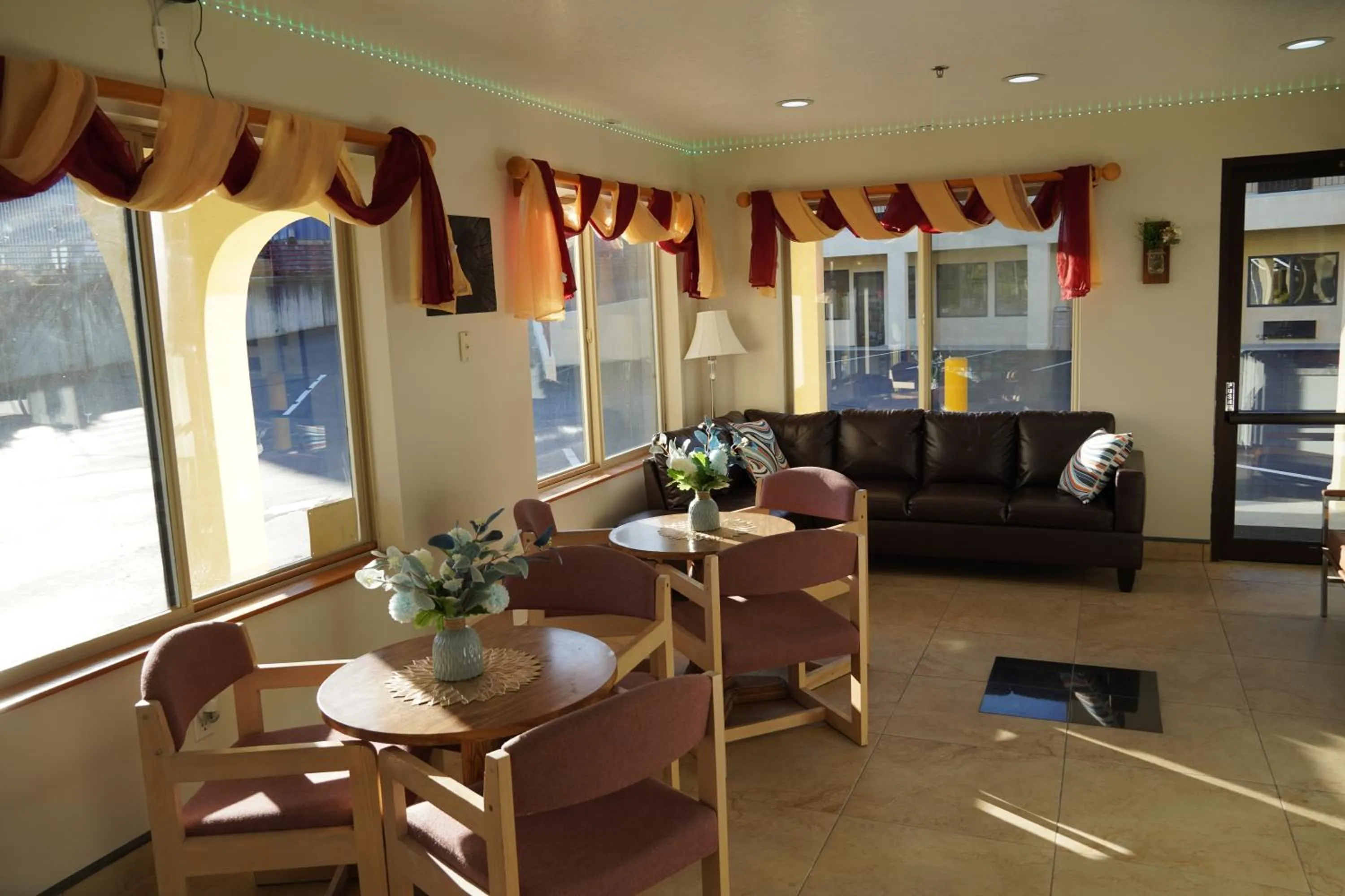 Lobby or reception in Timberland Inn & Suites