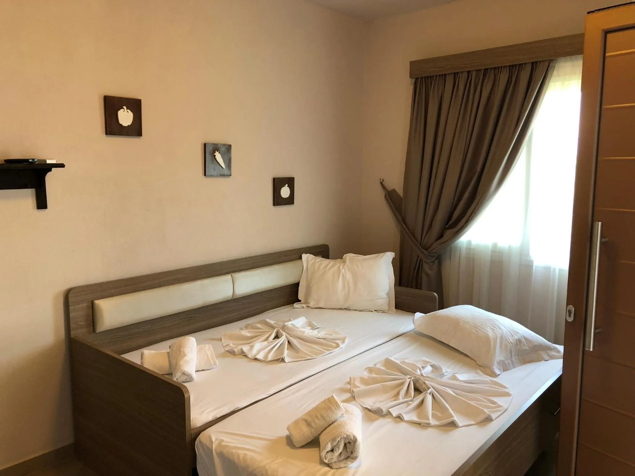 Bed in Villa Mary 1 & fresh!