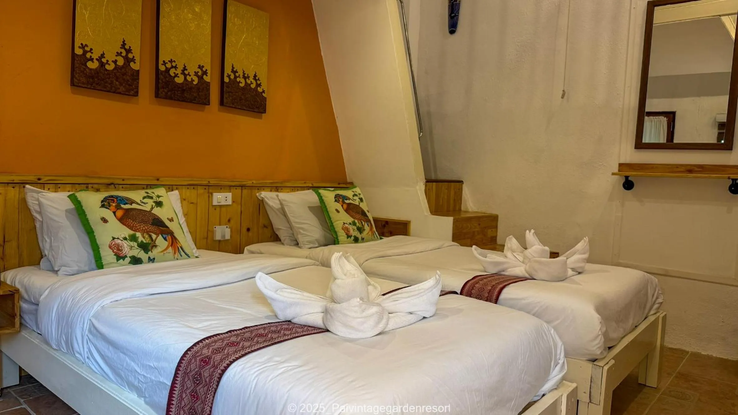 Bed in Pai Vintage Garden Resort