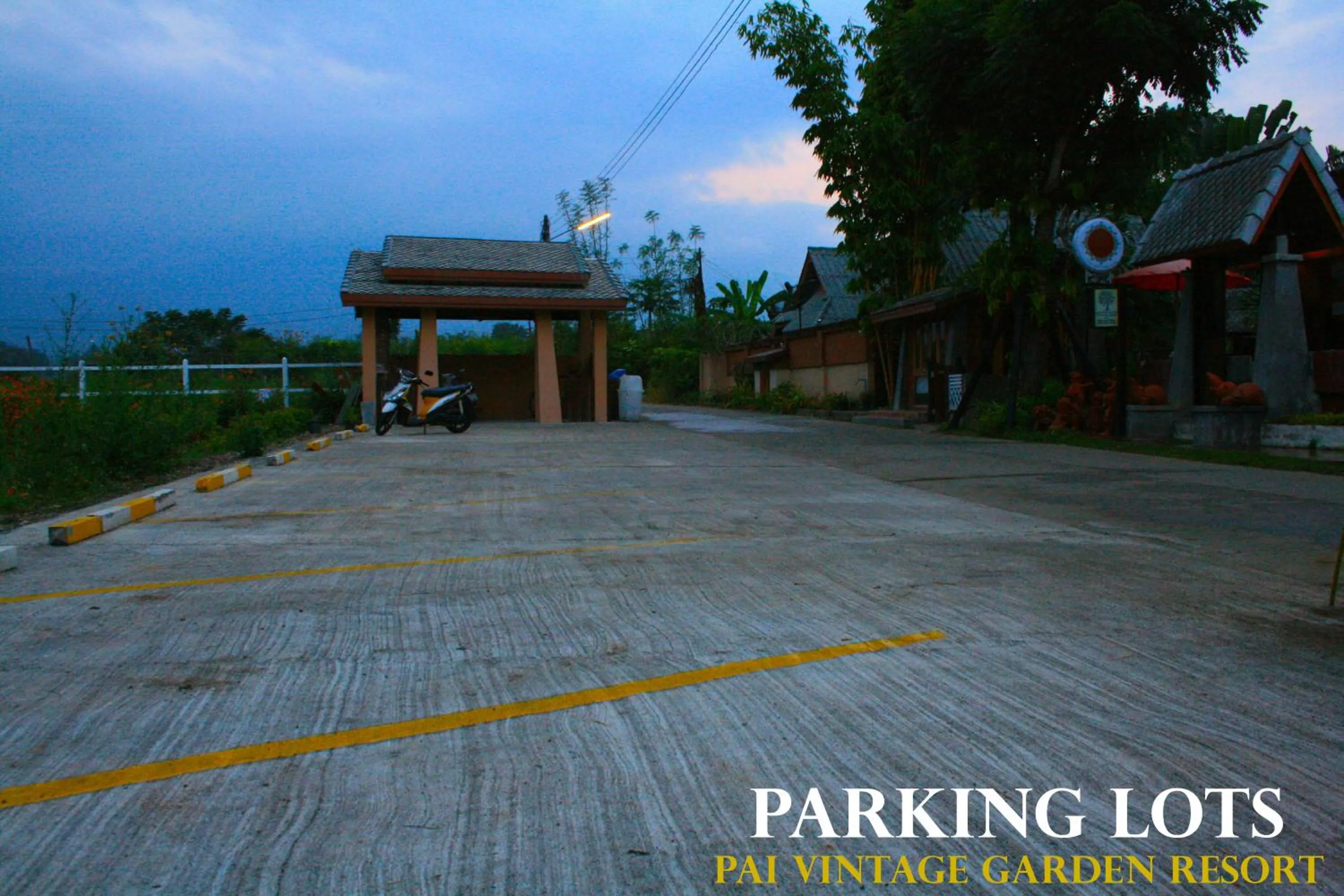 Facade/entrance in Pai Vintage Garden Resort