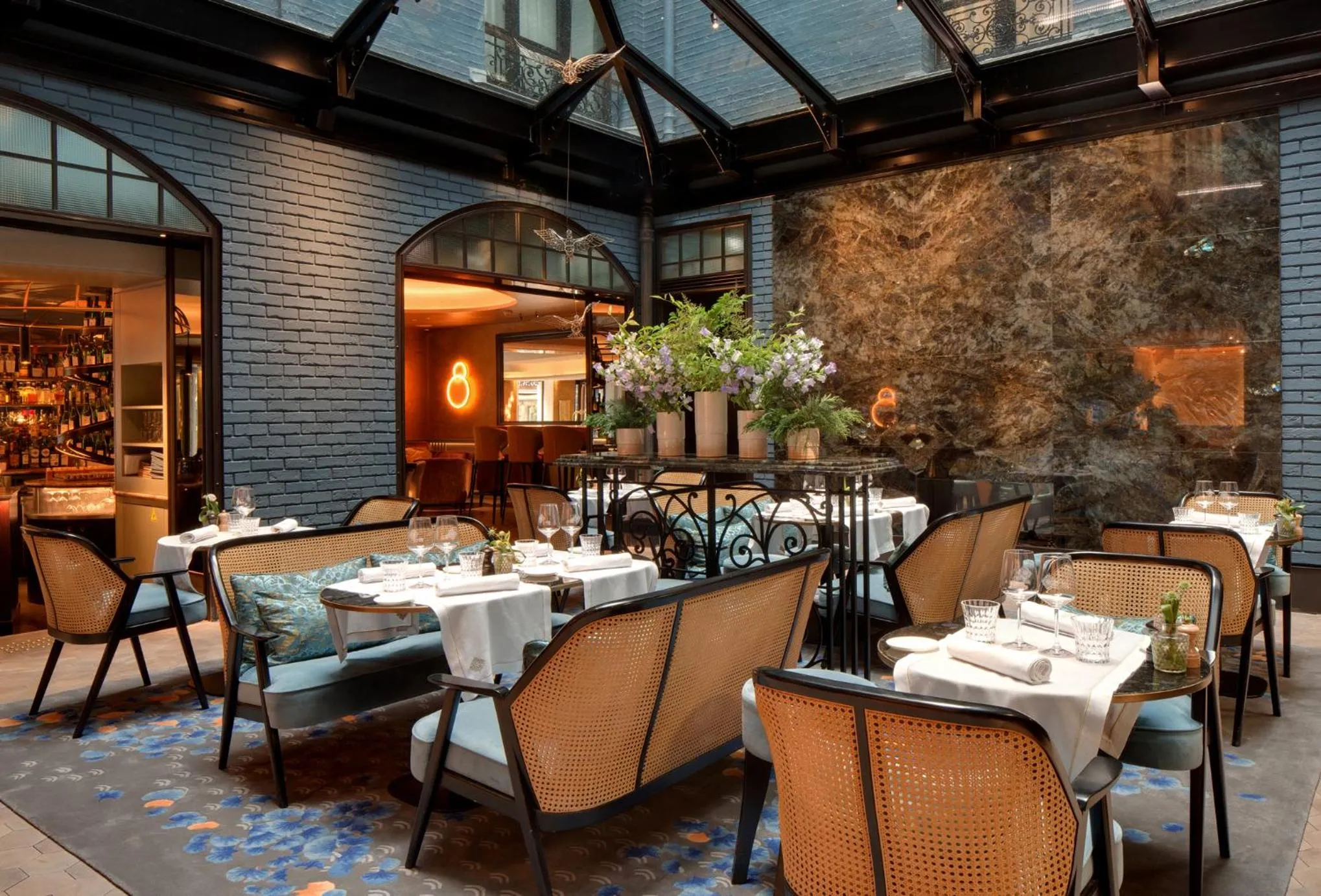 Restaurant/places to eat in La Demeure Montaigne