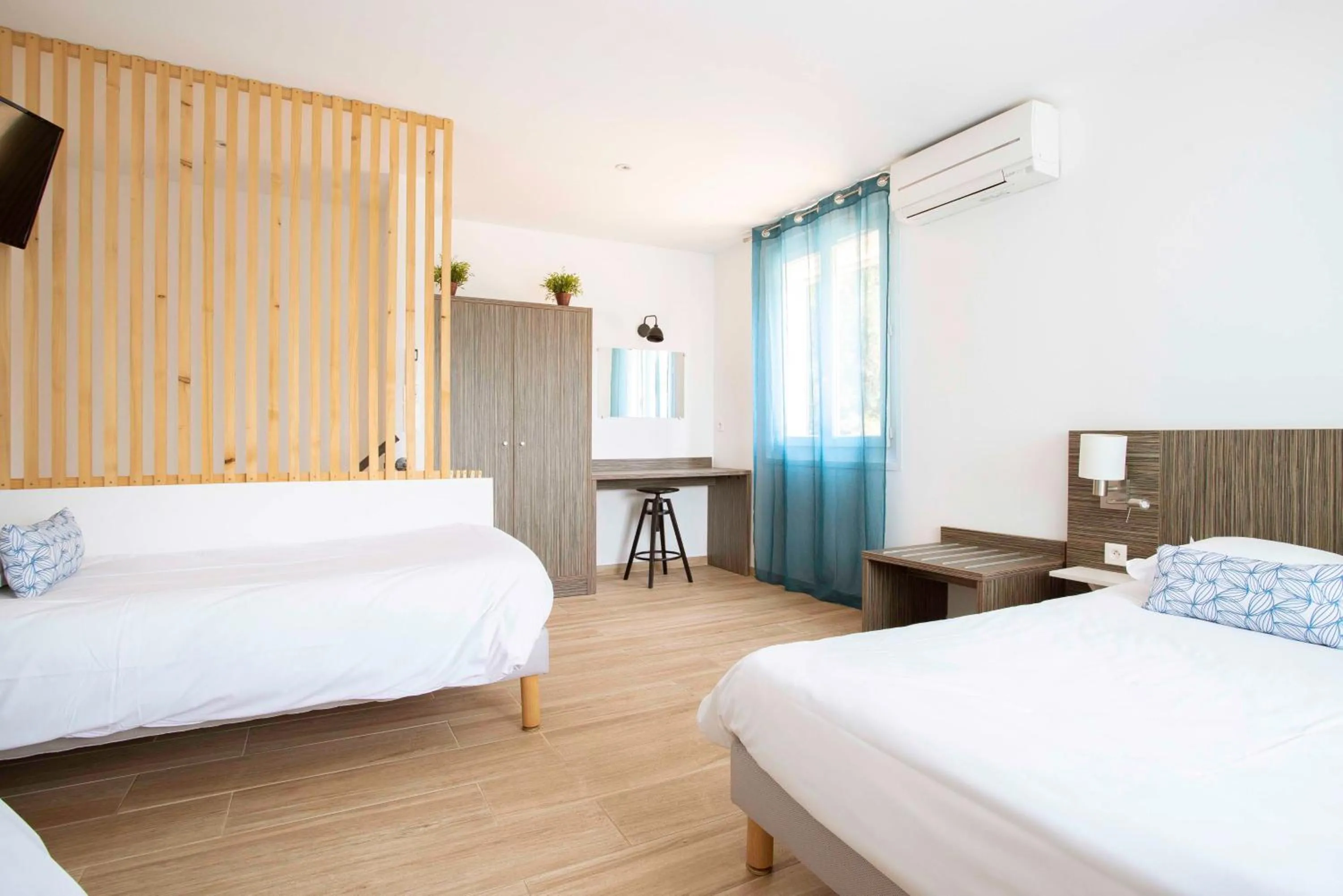 Bedroom, Bed in Le Relais d'Agay