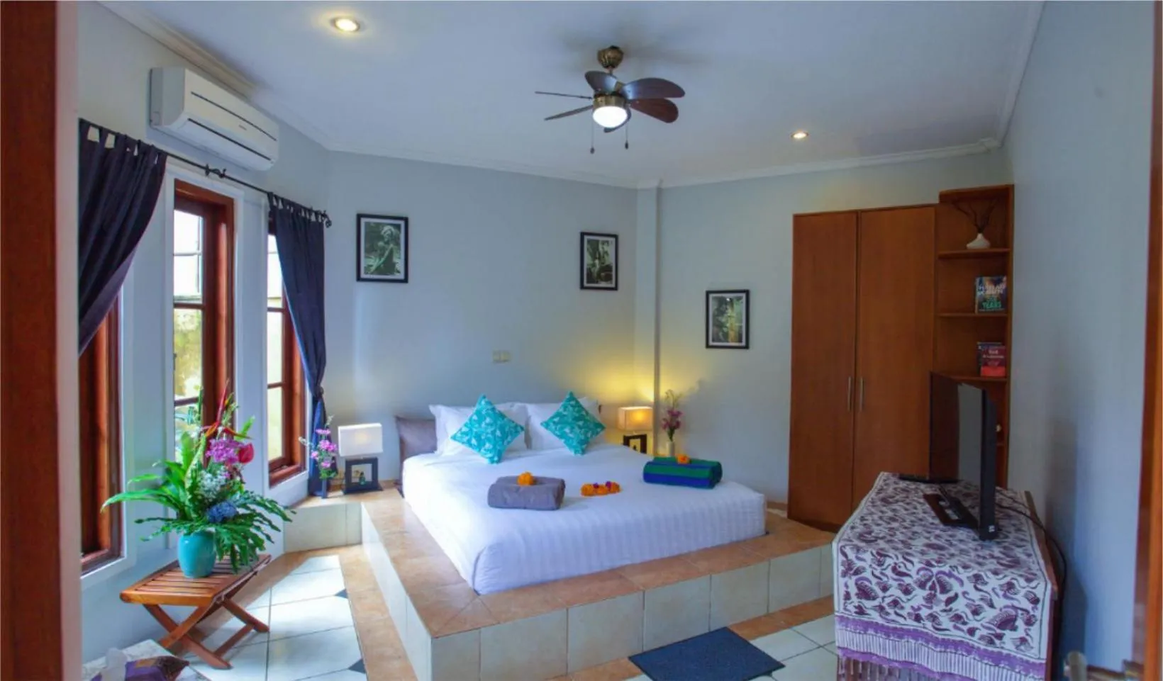 Bed in Villa Naga Maya