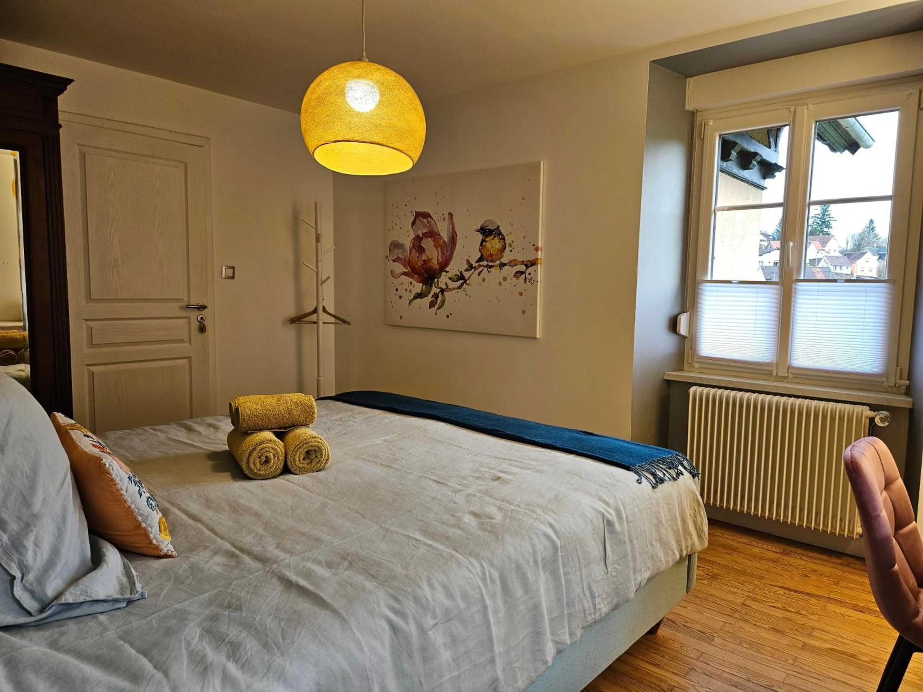 Bedroom, Bed in La Maison Forestière