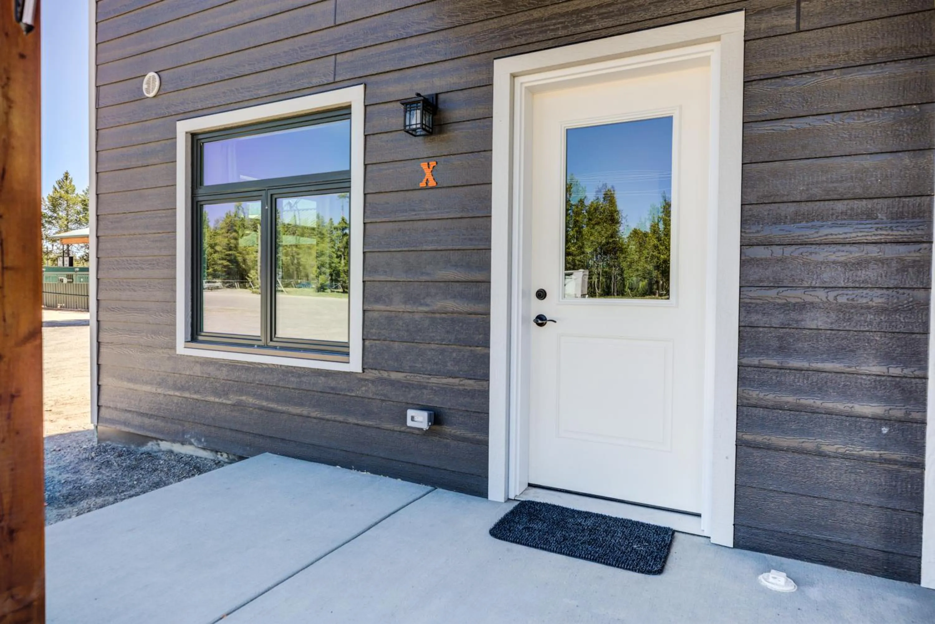 Facade/entrance in Castle in the Sky Unit X