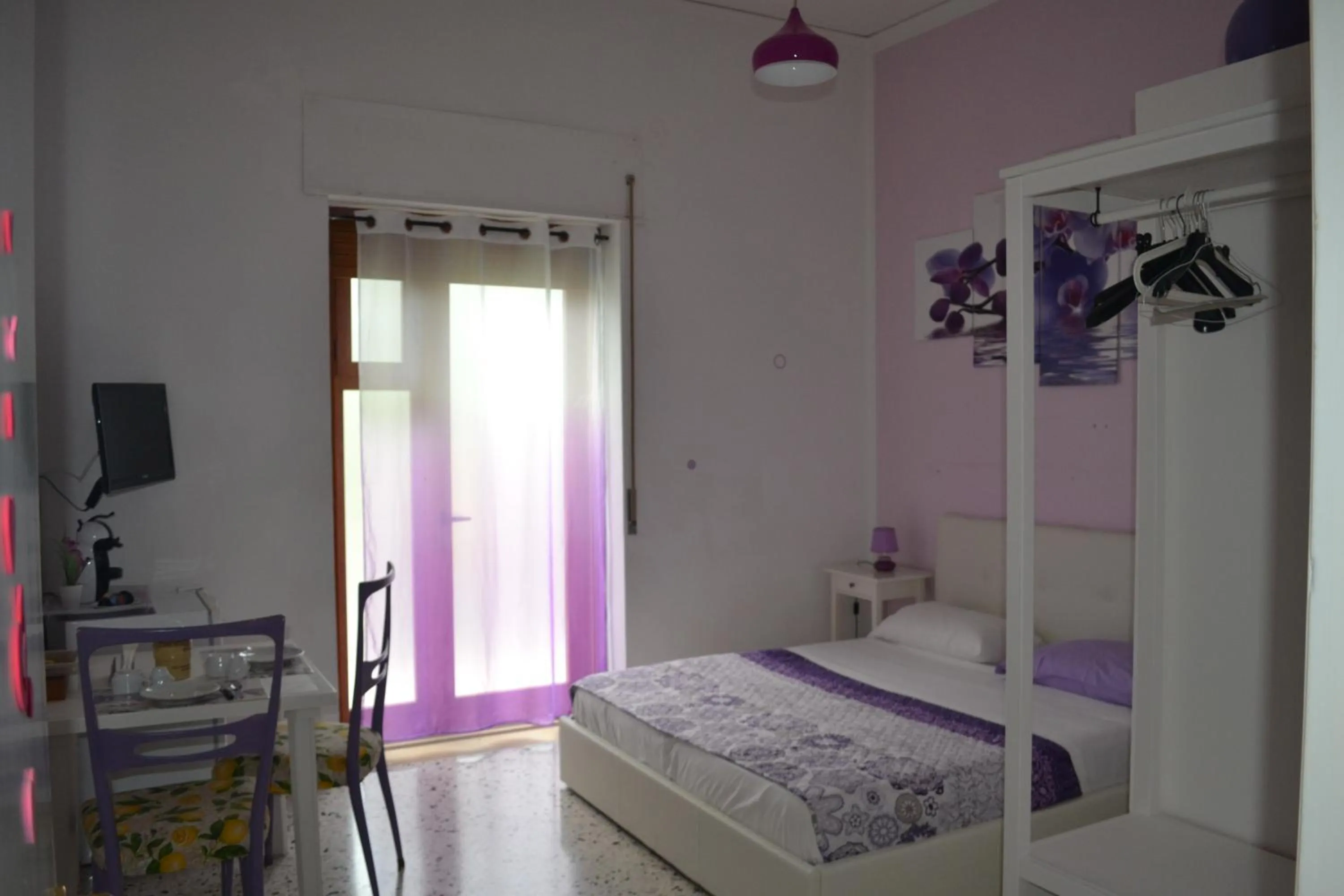 Bed in Sorrento Experience