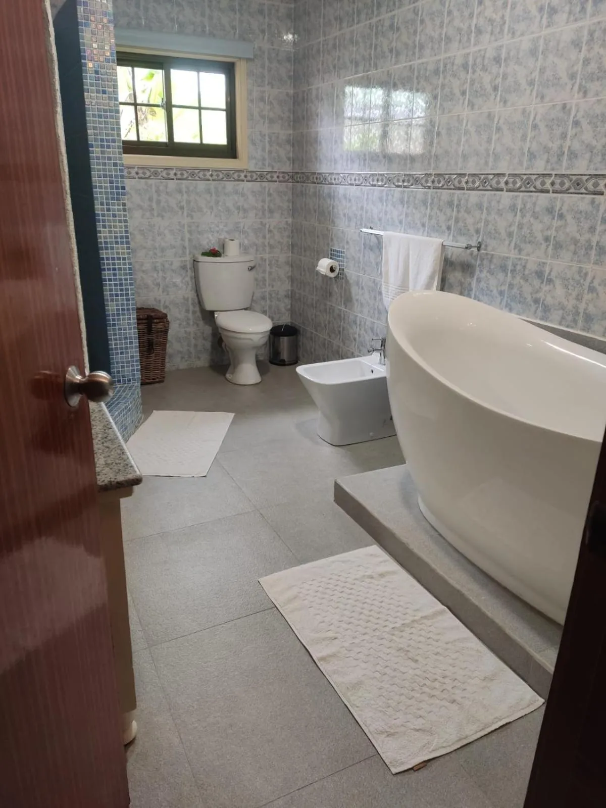Bathroom in Oceane Self Catering