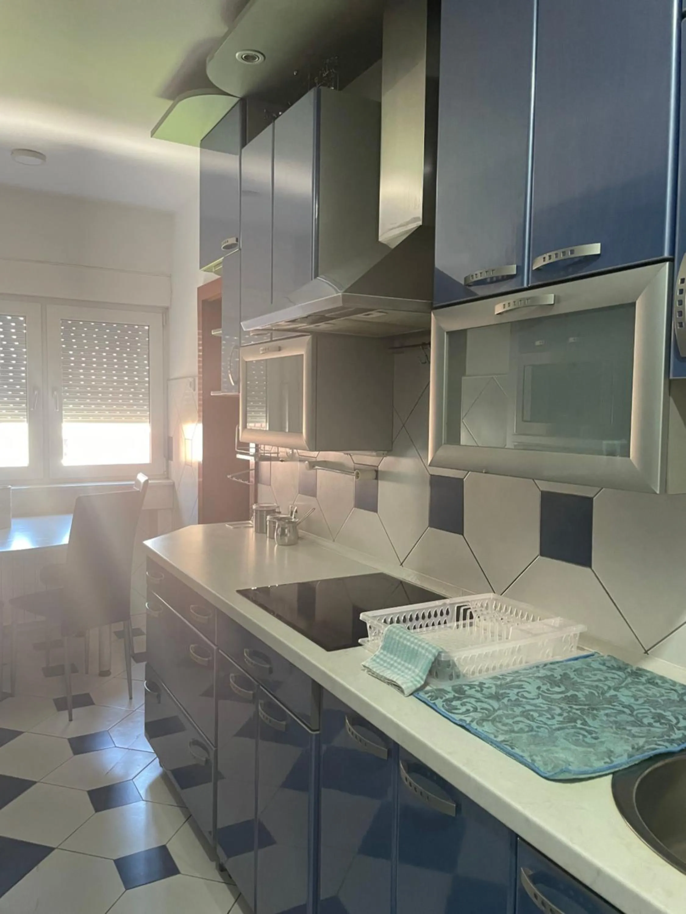 Luxury Three-Bedroom Apartment - Naroden Front Str. in Tina Apartments