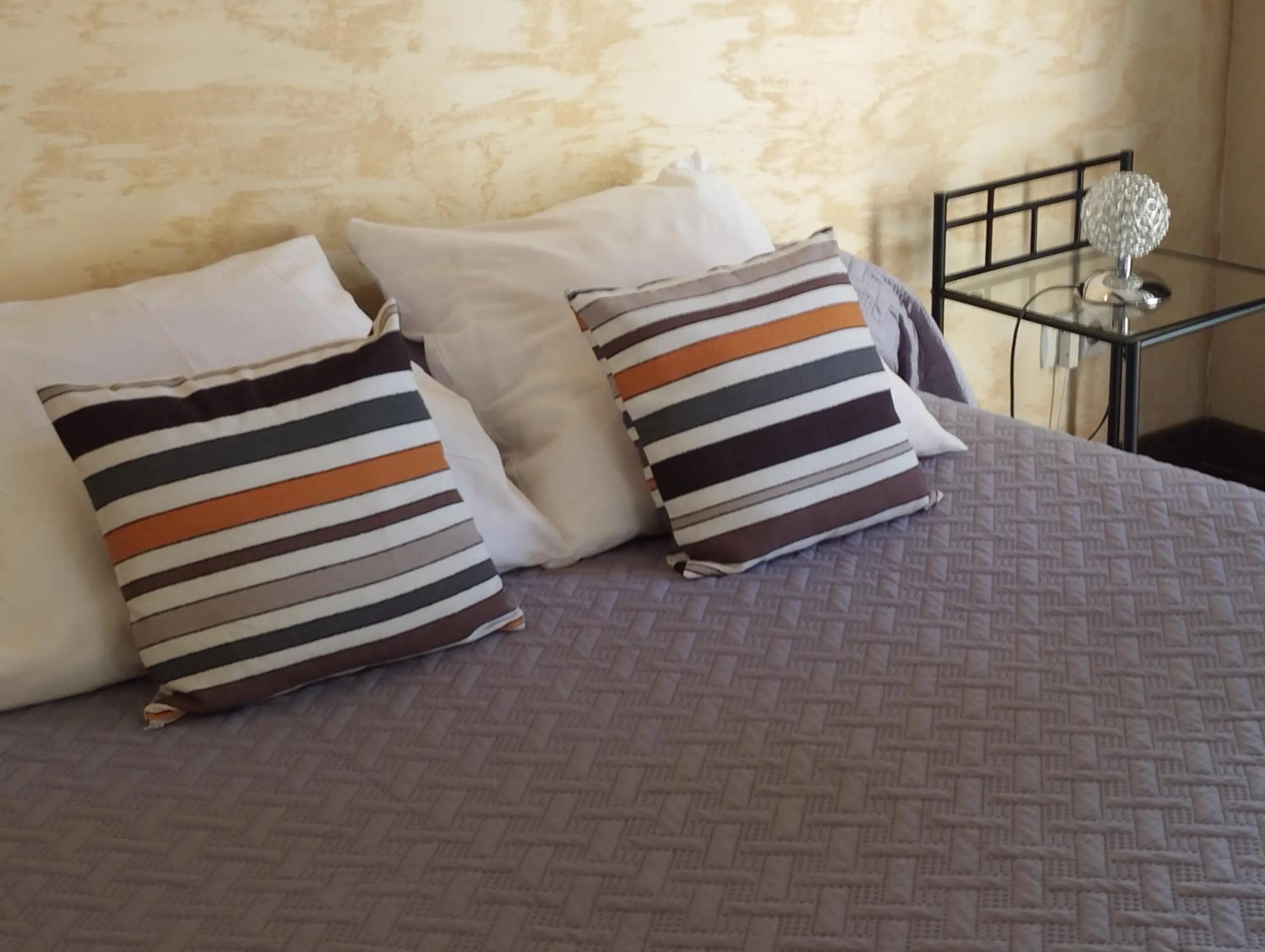 Bed in Logis Hotel Restaurant L'Esquielle