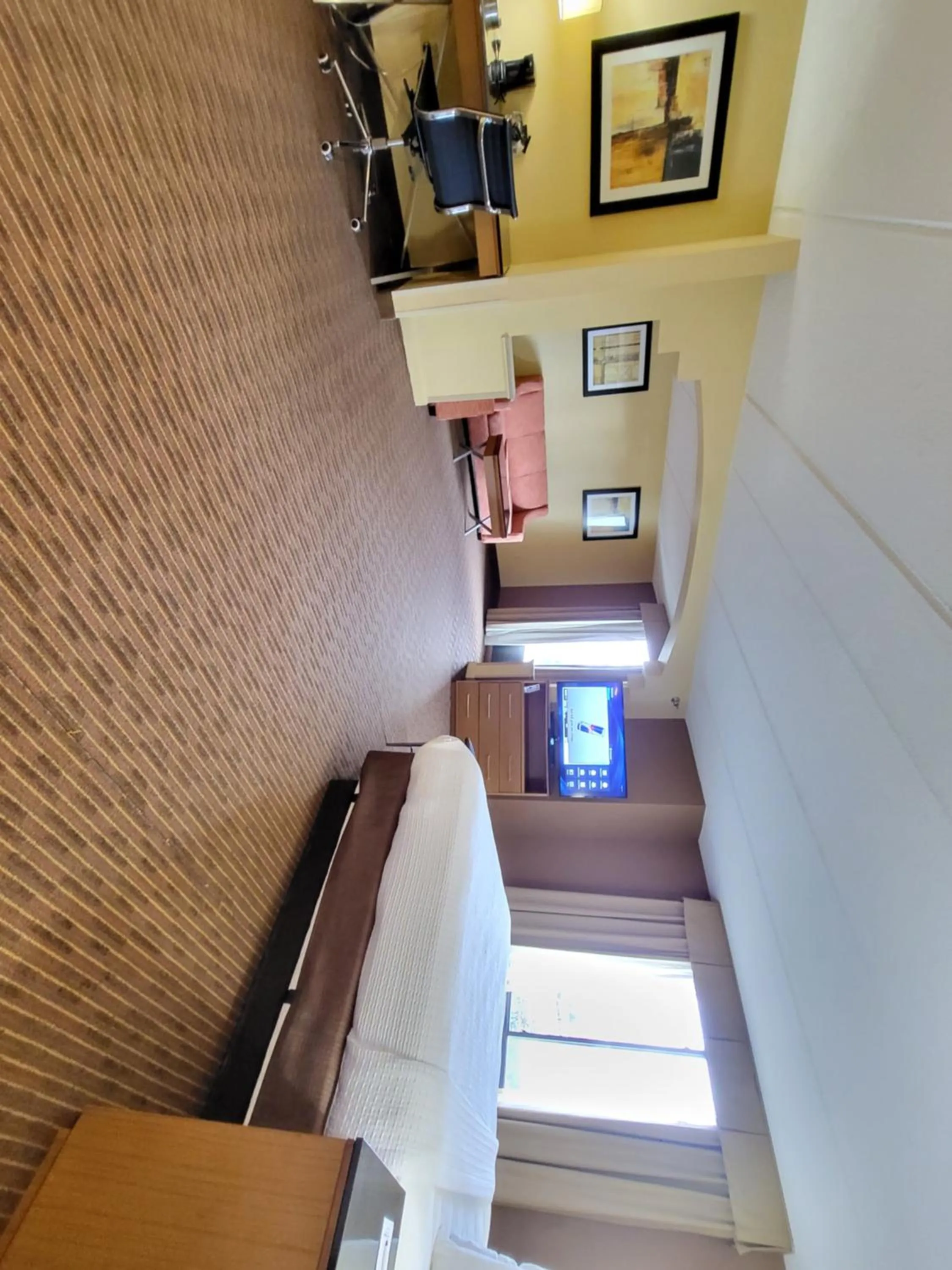 Wingate by Wyndham Greensboro-Coliseum