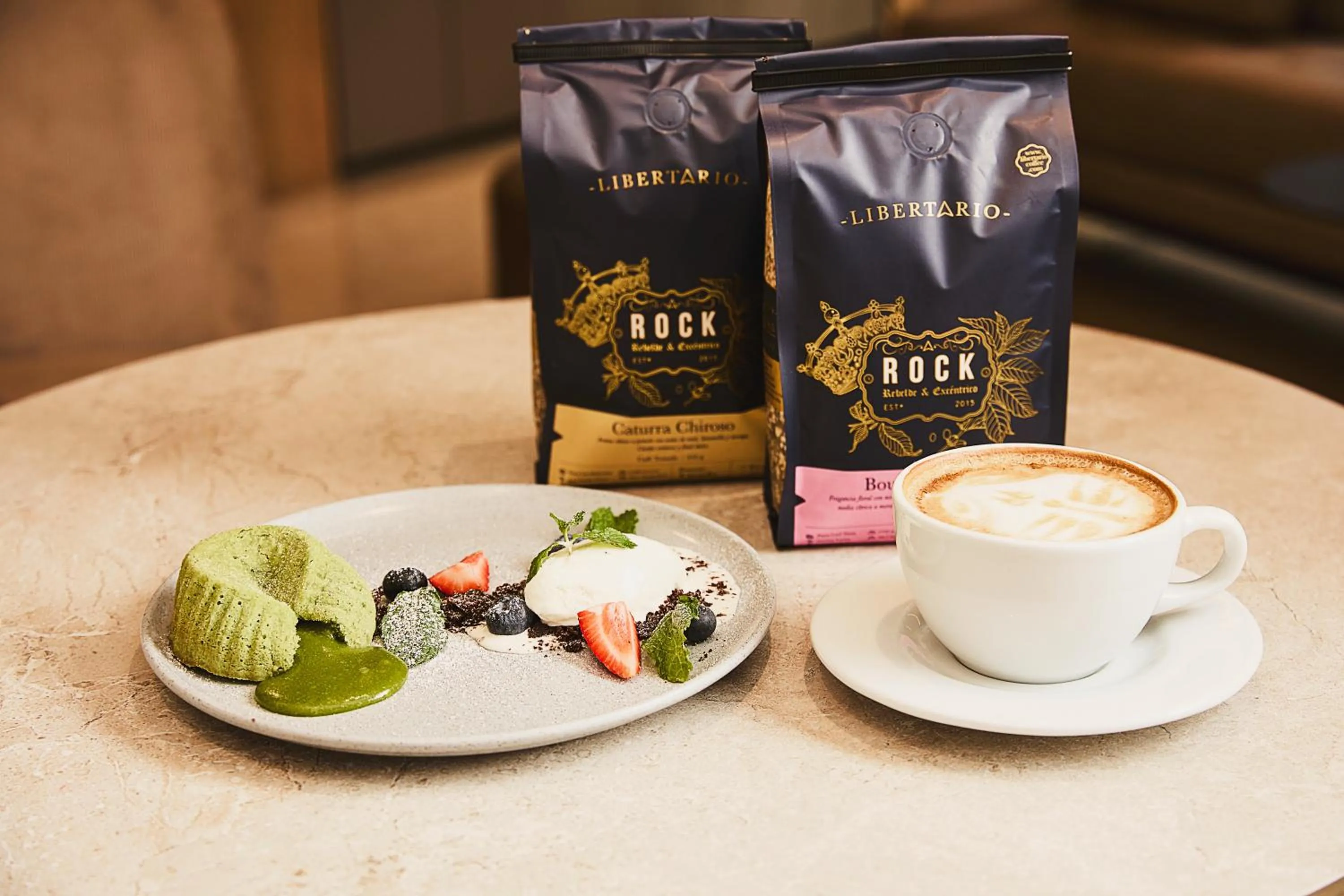 Coffee/tea facilities in EK Hotel By Preferred Hotels Group