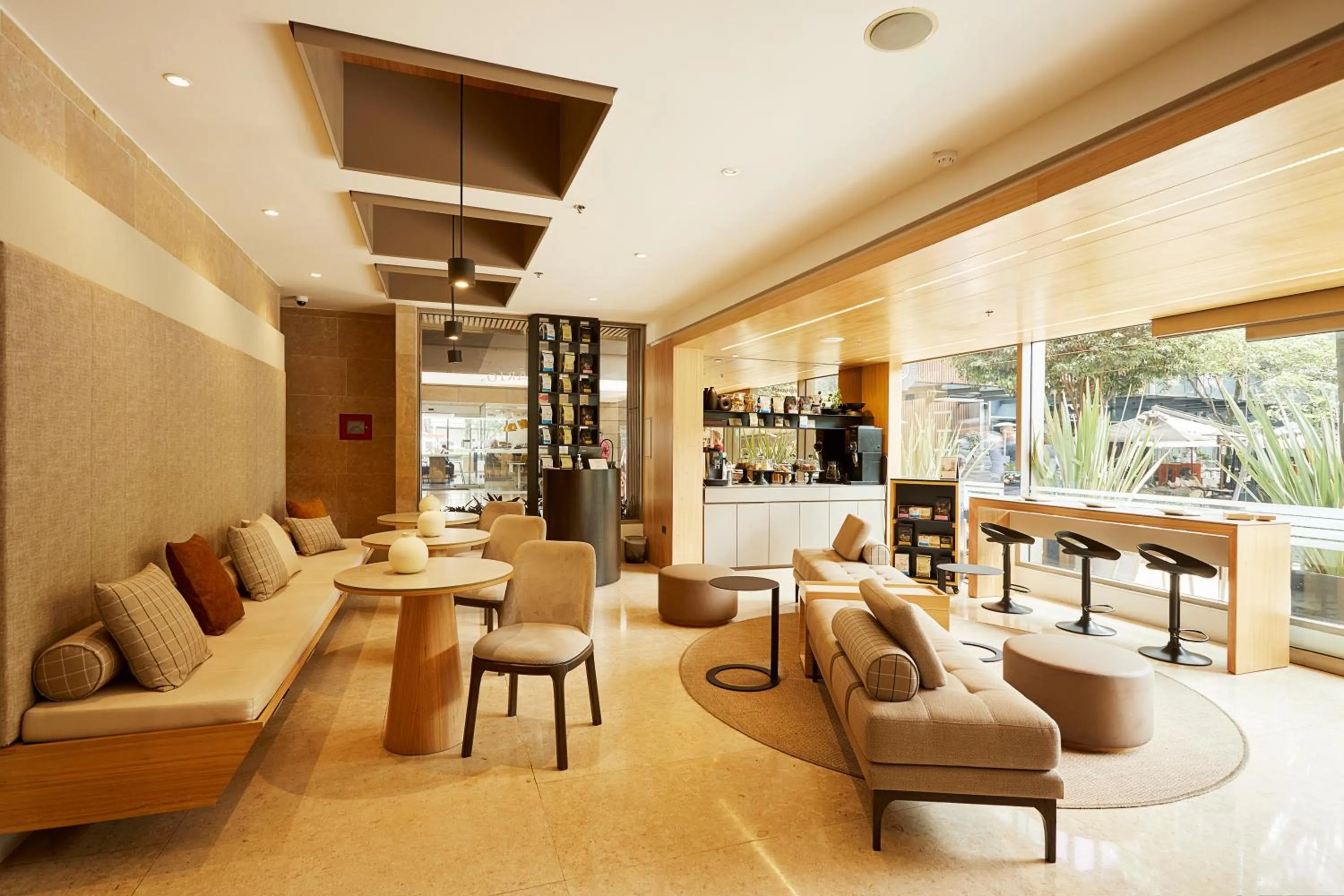 Facade/entrance in EK Hotel By Preferred Hotels Group