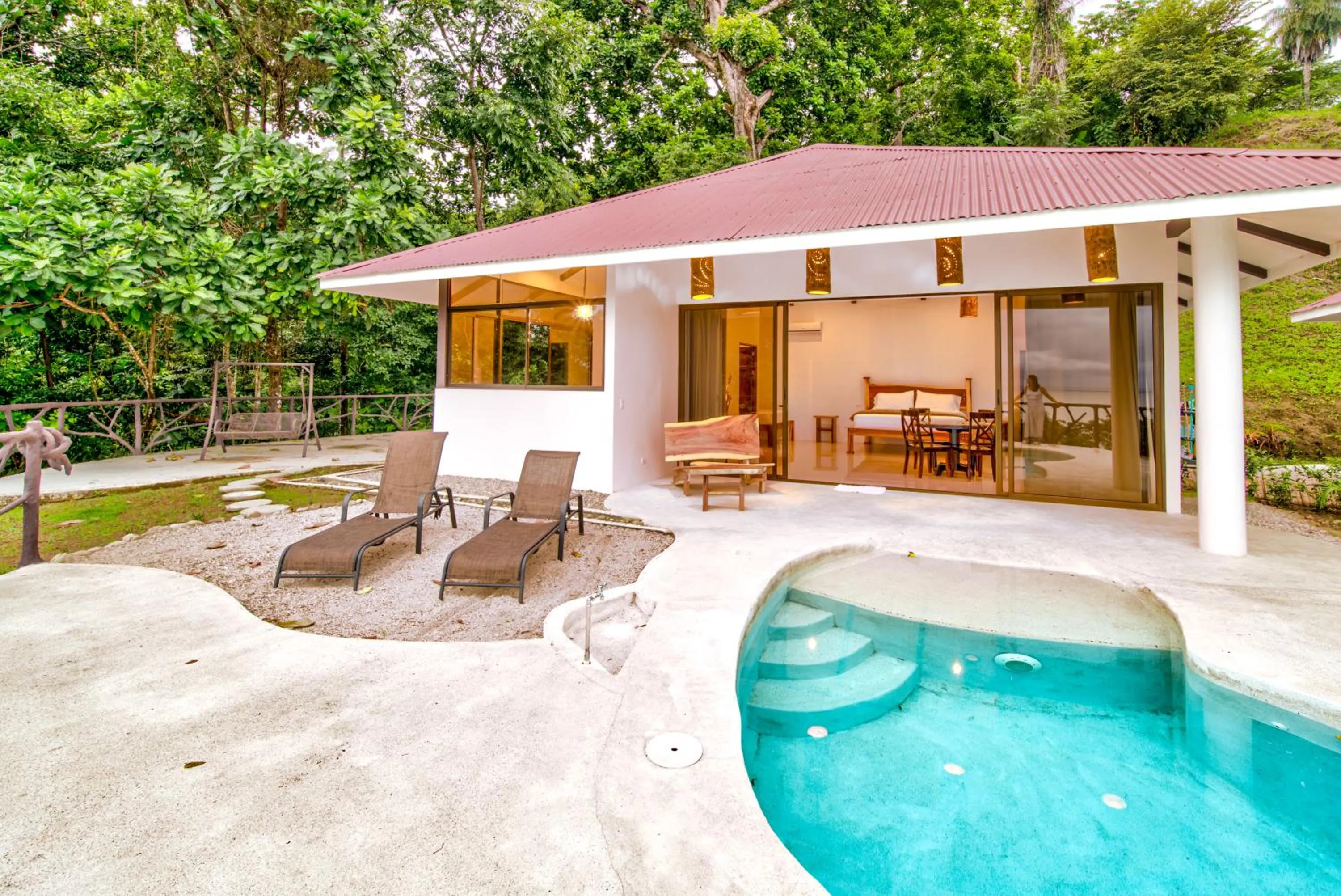 Swimming pool in Akua Suites Ocean View