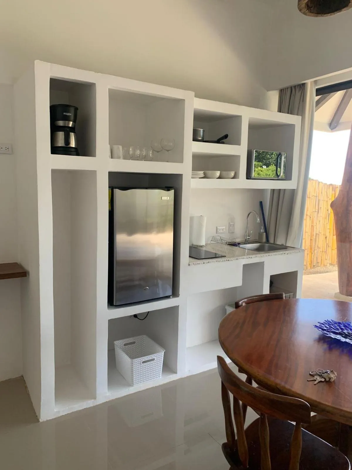 Kitchen or kitchenette in Akua Suites Ocean View