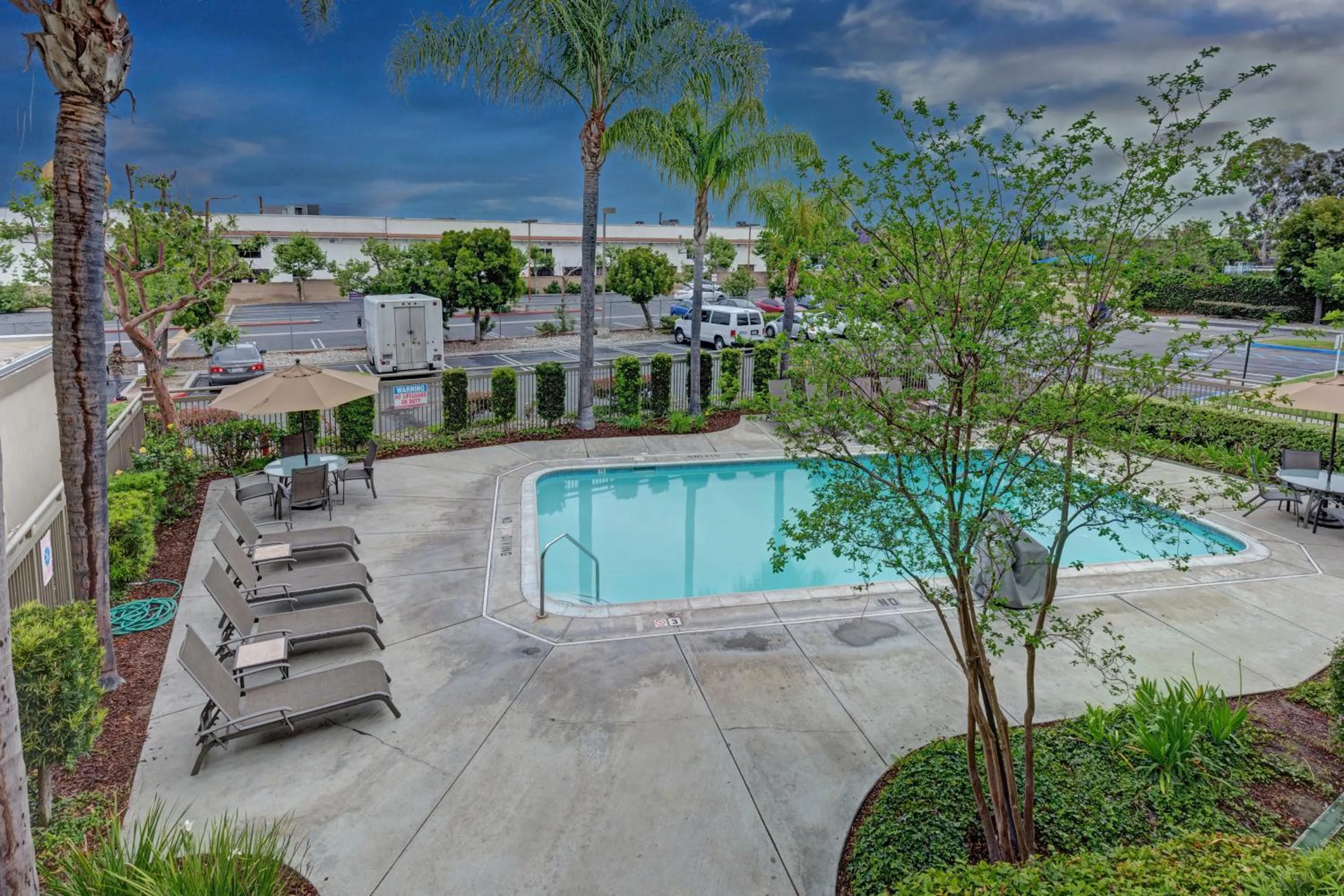 Swimming pool in Good Nite Inn Buena Park