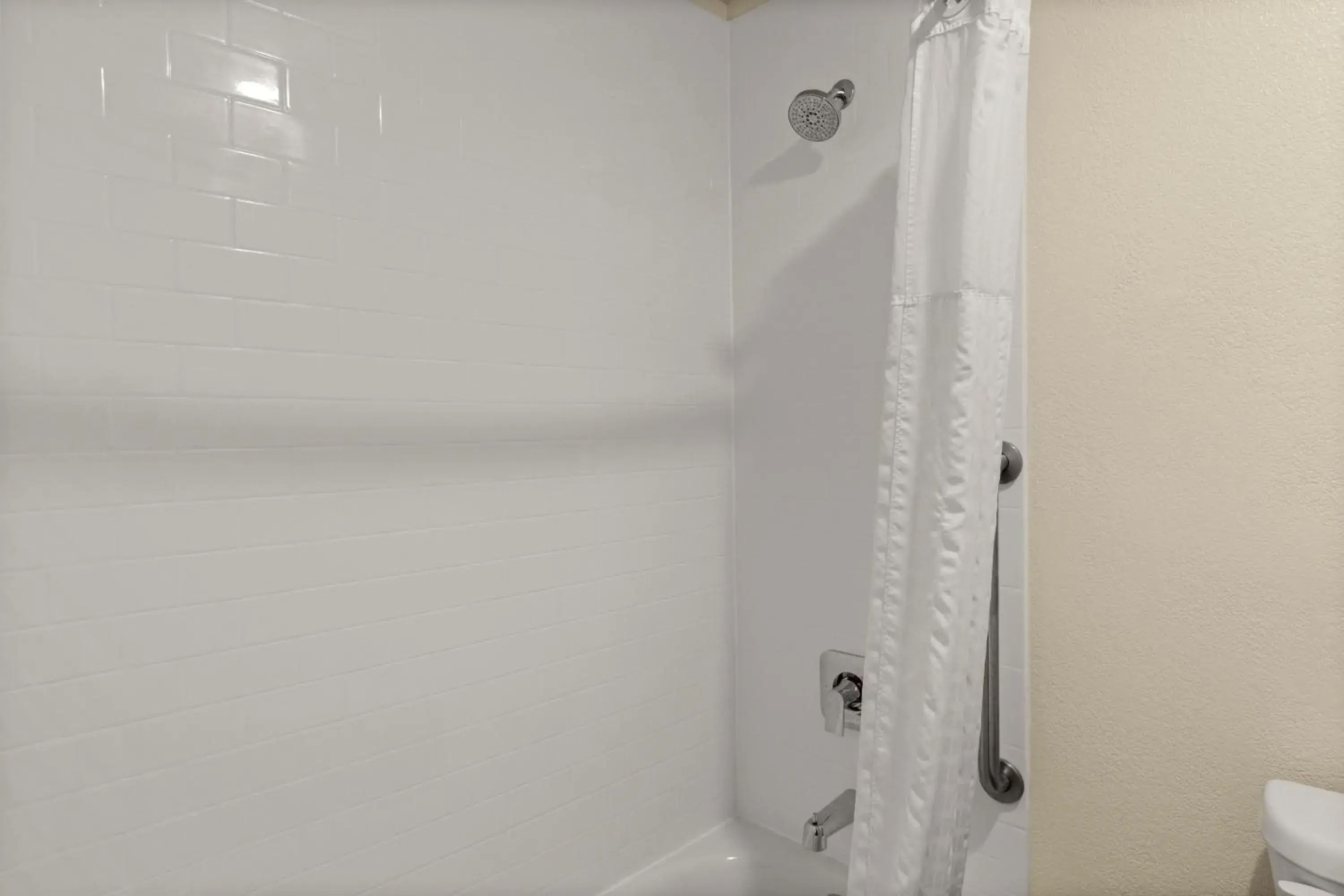 Deluxe Double Room in Good Nite Inn Buena Park Deluxe Double Room in Good Nite Inn Buena Park