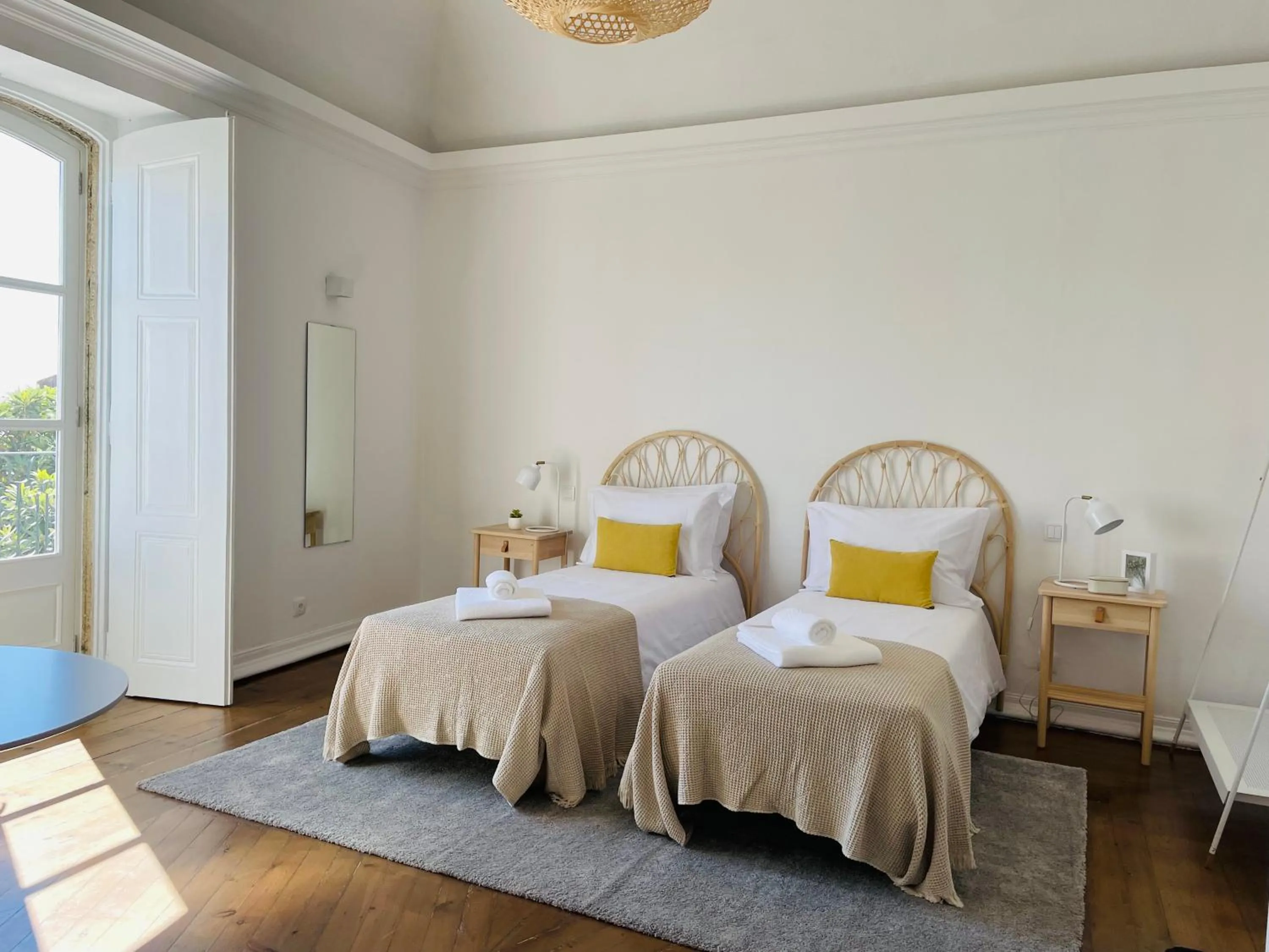 Bed in Casa Soure Suites and Apartments