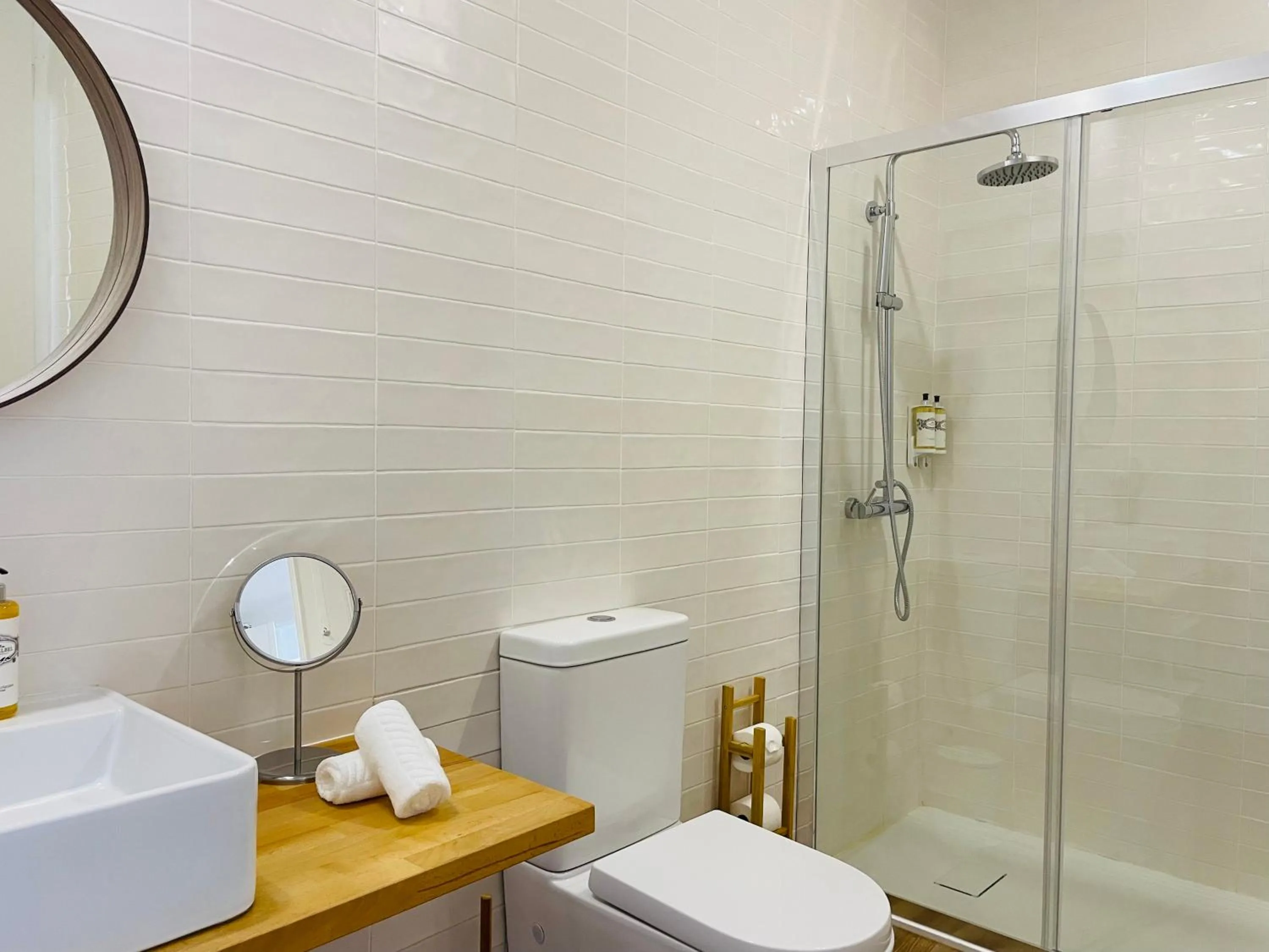 Bathroom in Casa Soure Suites and Apartments