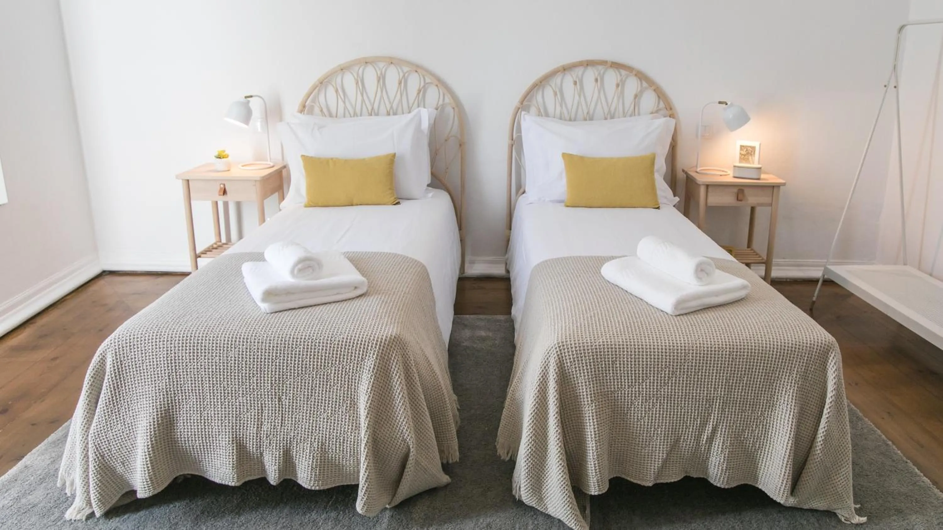 Bed in Casa Soure Suites and Apartments