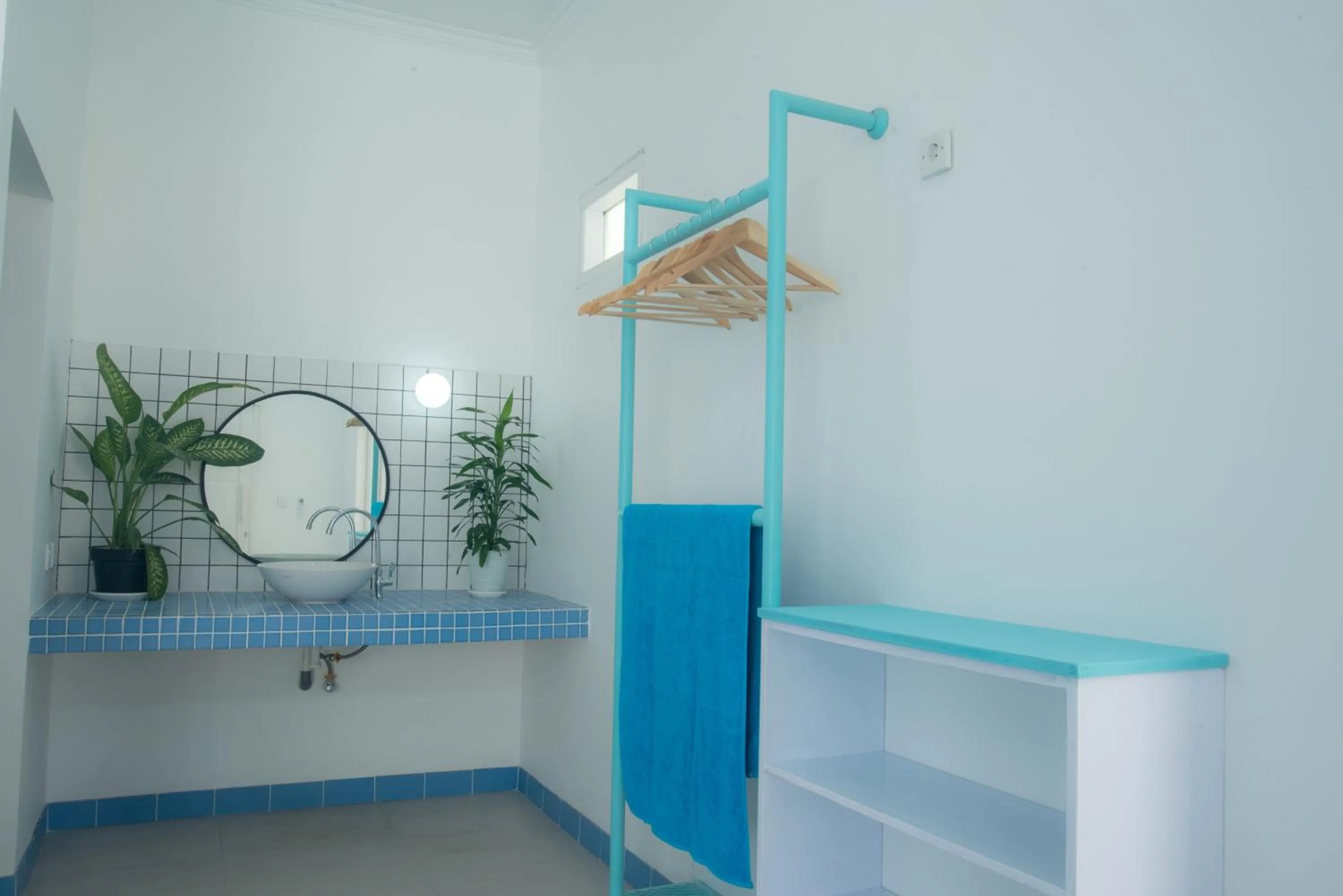 Bathroom in Mad Monkey Kuta Lombok