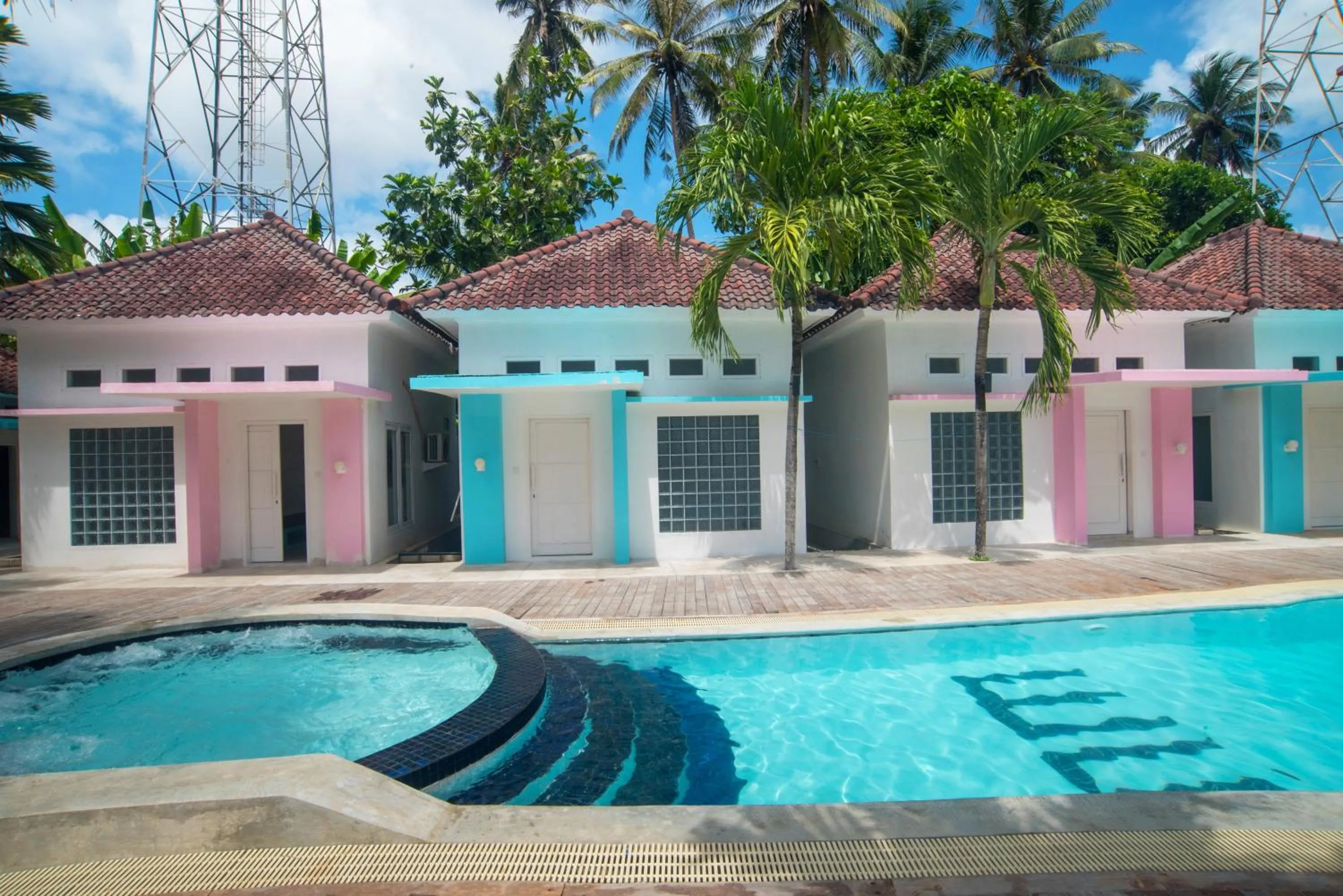 Pool view in Mad Monkey Kuta Lombok