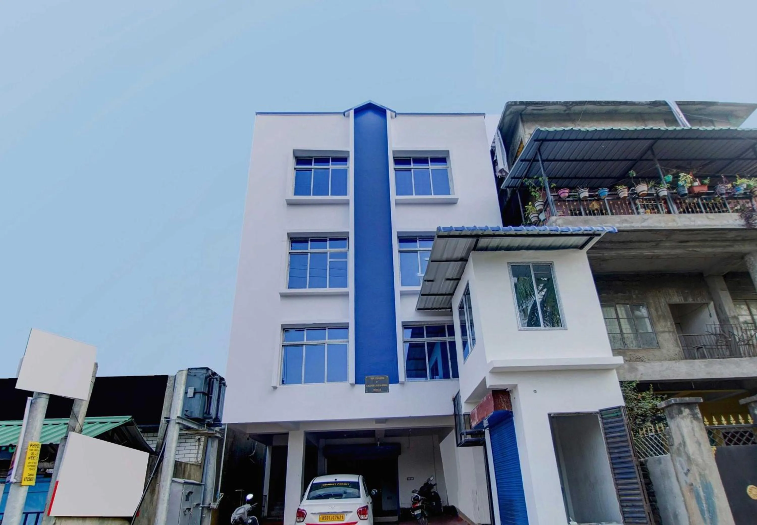 Facade/entrance in Hotel O Sai villa
